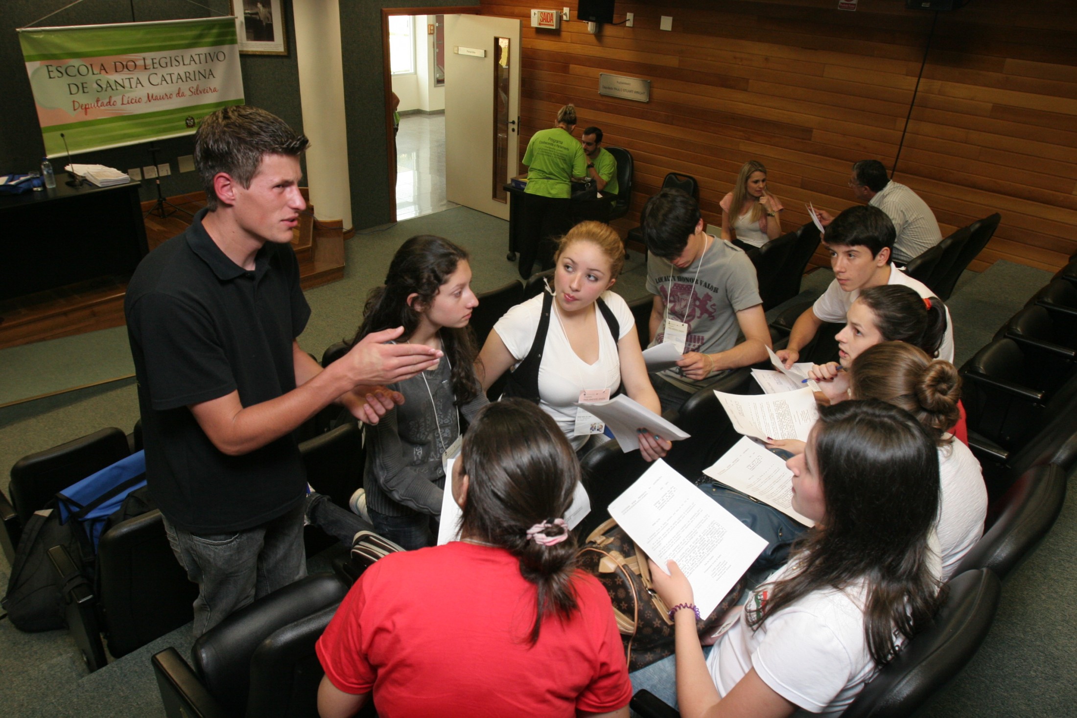 Programa Parlamento Jovem inicia trabalhos nas comissões