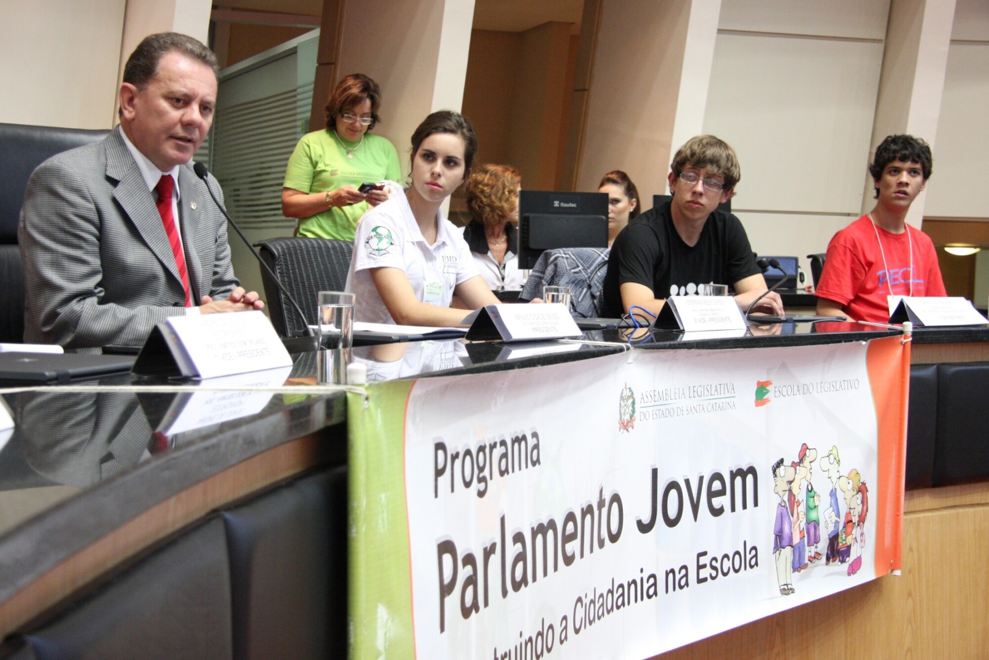 Programa Parlamento Jovem encerra suas atividades na Assembleia Legislativa