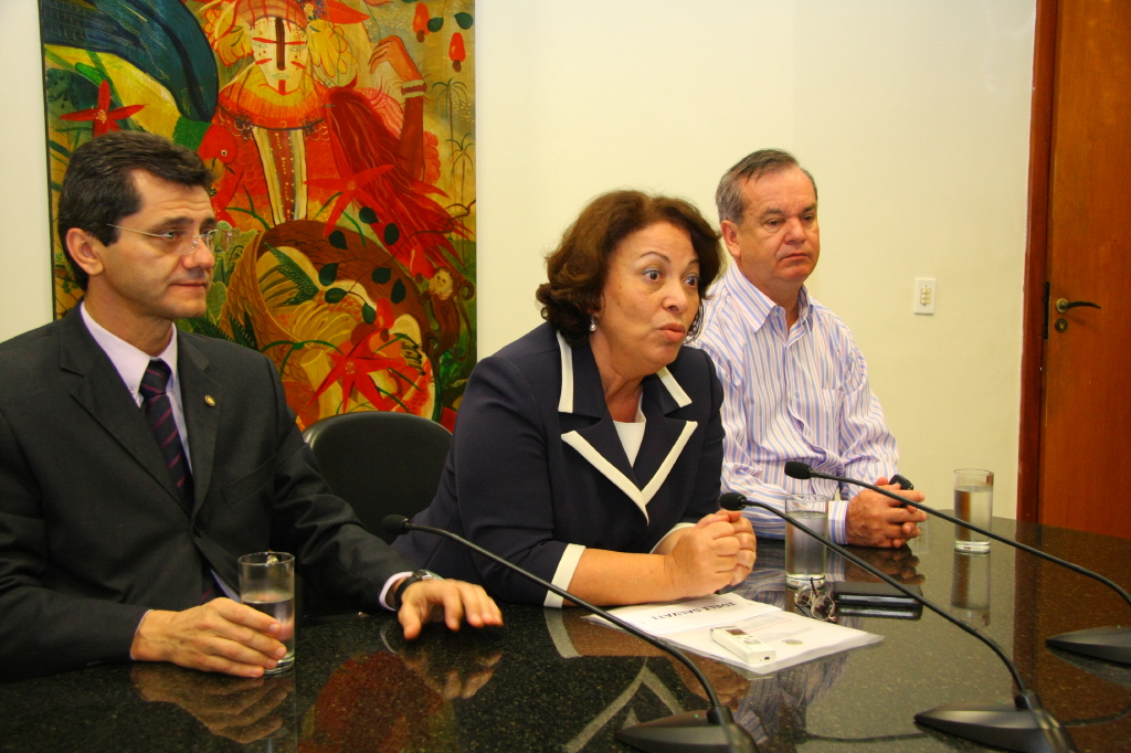 Entrevista coletiva - Ministra das Relações Institucionais Ideli Salvatti