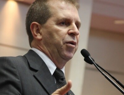 Deputado Eskudlark libera recursos para pequenos municípios