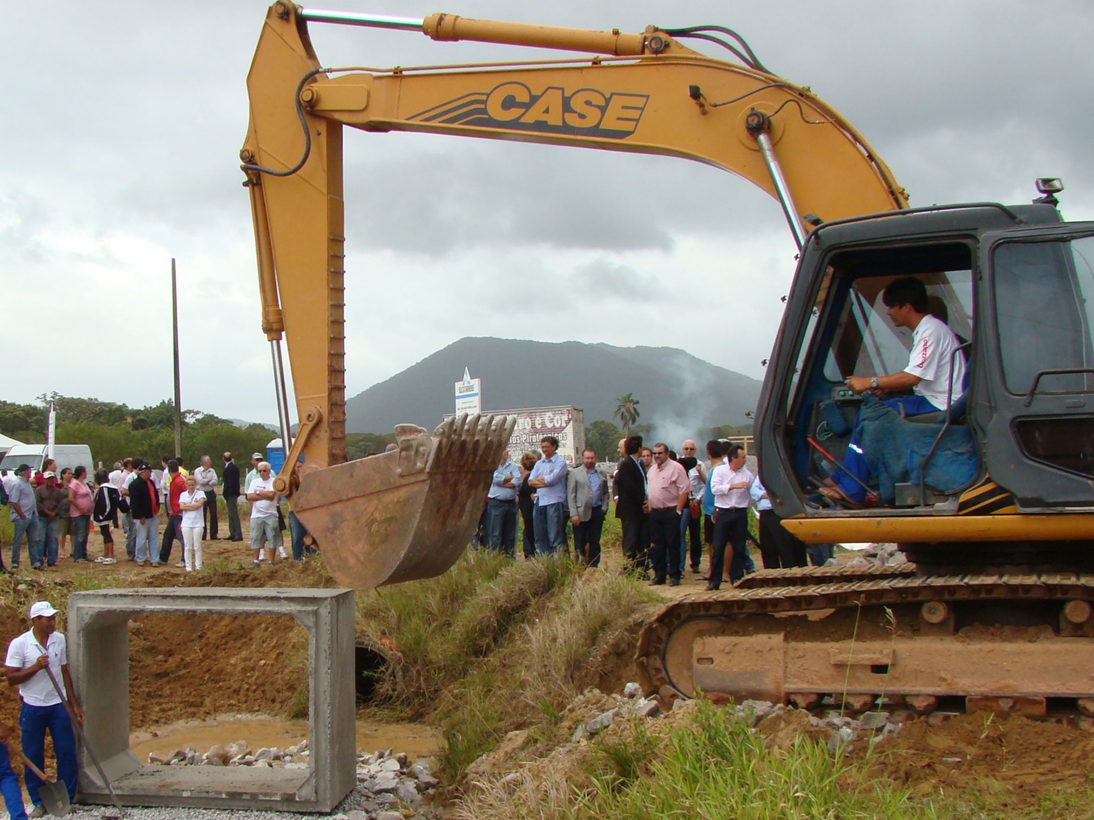 Deputado Volnei Morastoni participa da cerimônia de início das obras de macrodrenagem em Itapema