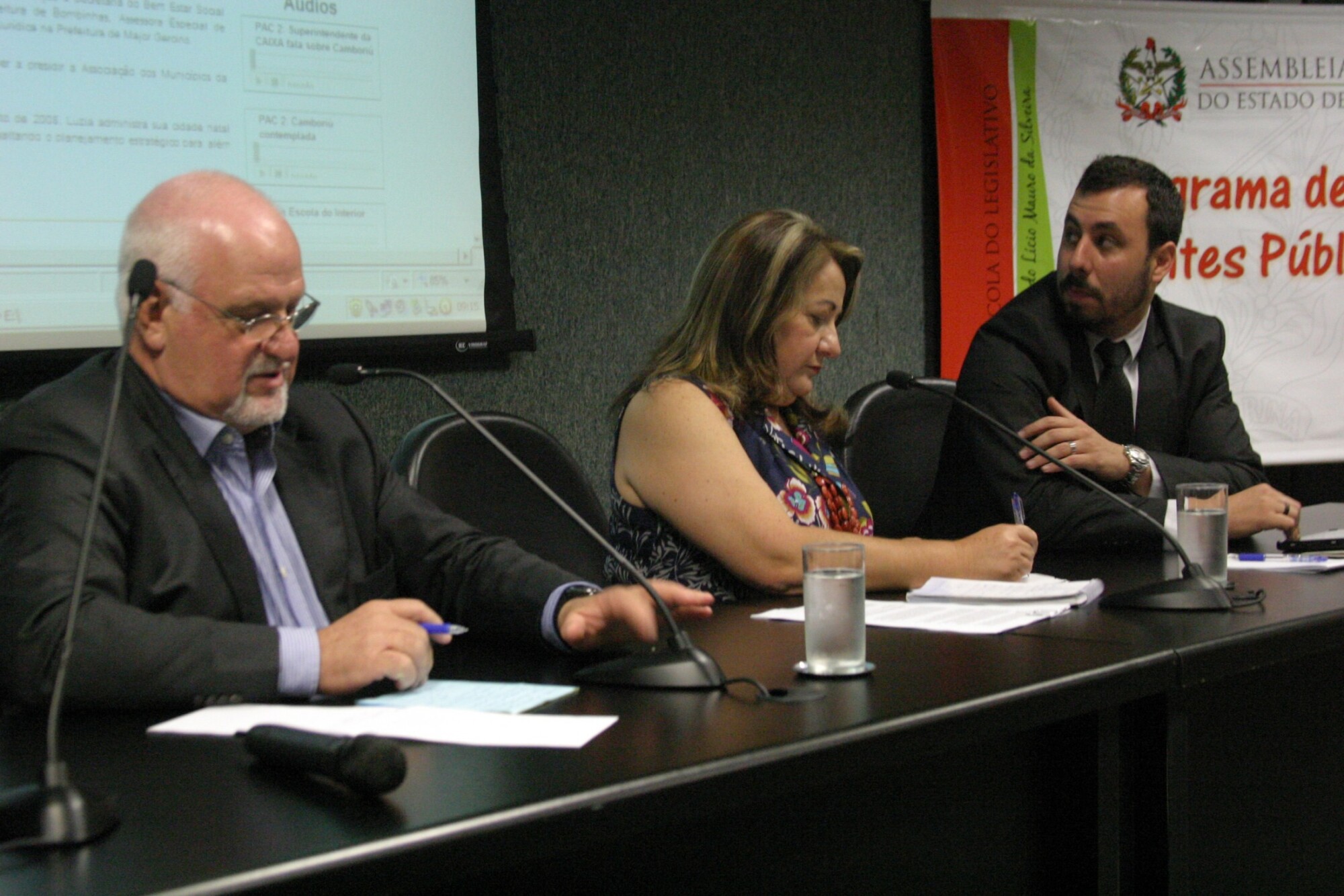 Colóquio promovido pela Escola do Legislativo apresenta experiências bem sucedidas em gestão da Segu