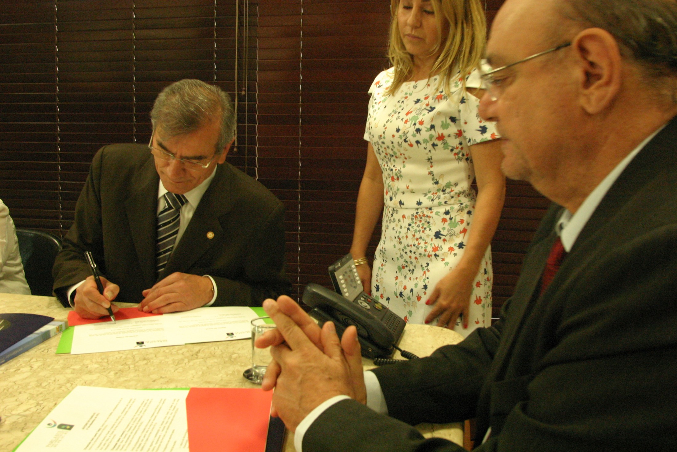 Eleição e posse do presidente do Parlasul