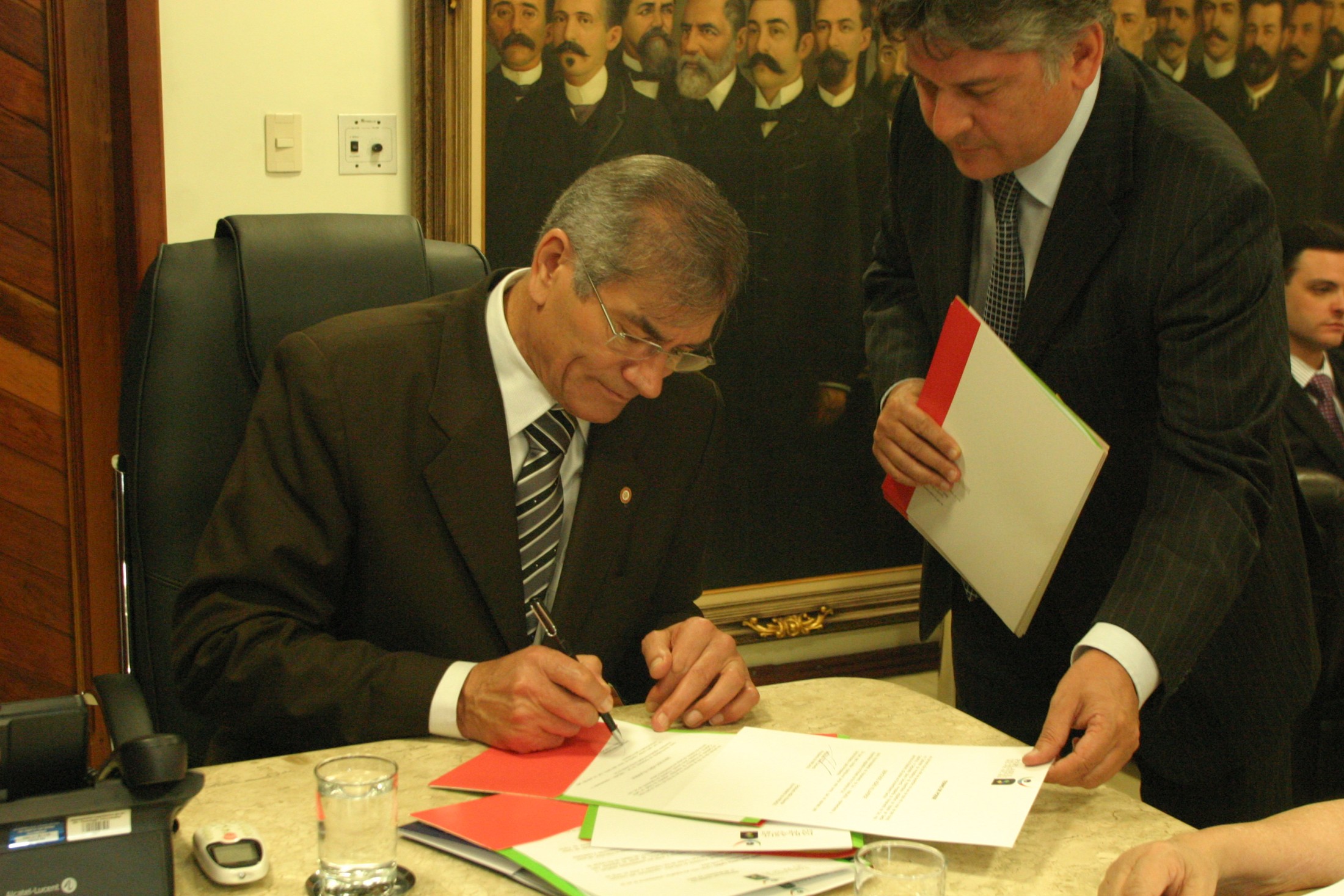 Eleição e posse do presidente do Parlasul