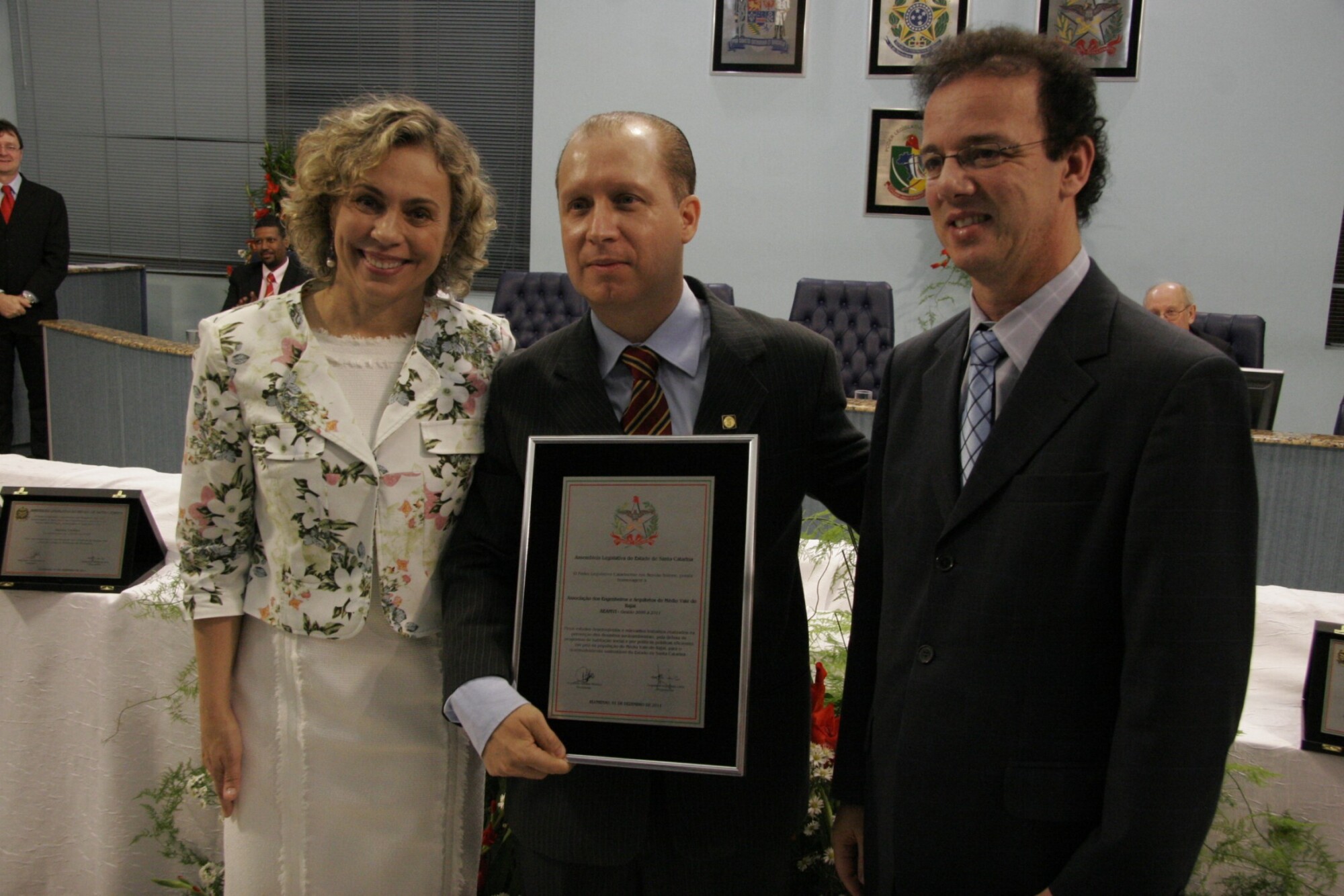 Sessão Solene em homenagem à Associação dos Engenheiros e Arquitetos do Médio Vale do Itajaí  - Blumenau