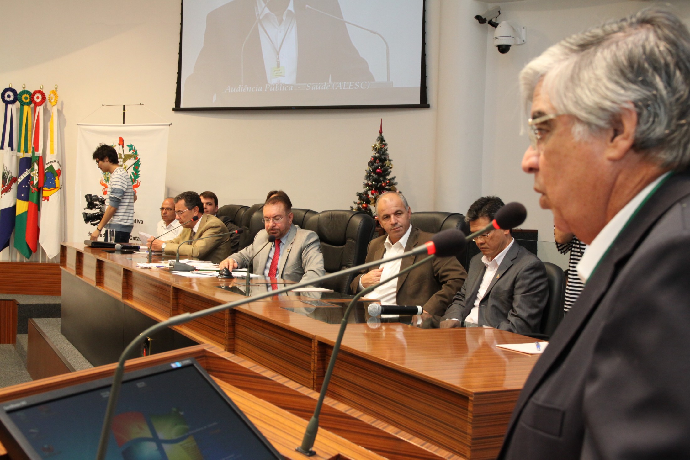 Audiência Pública que irá debater sobre: 