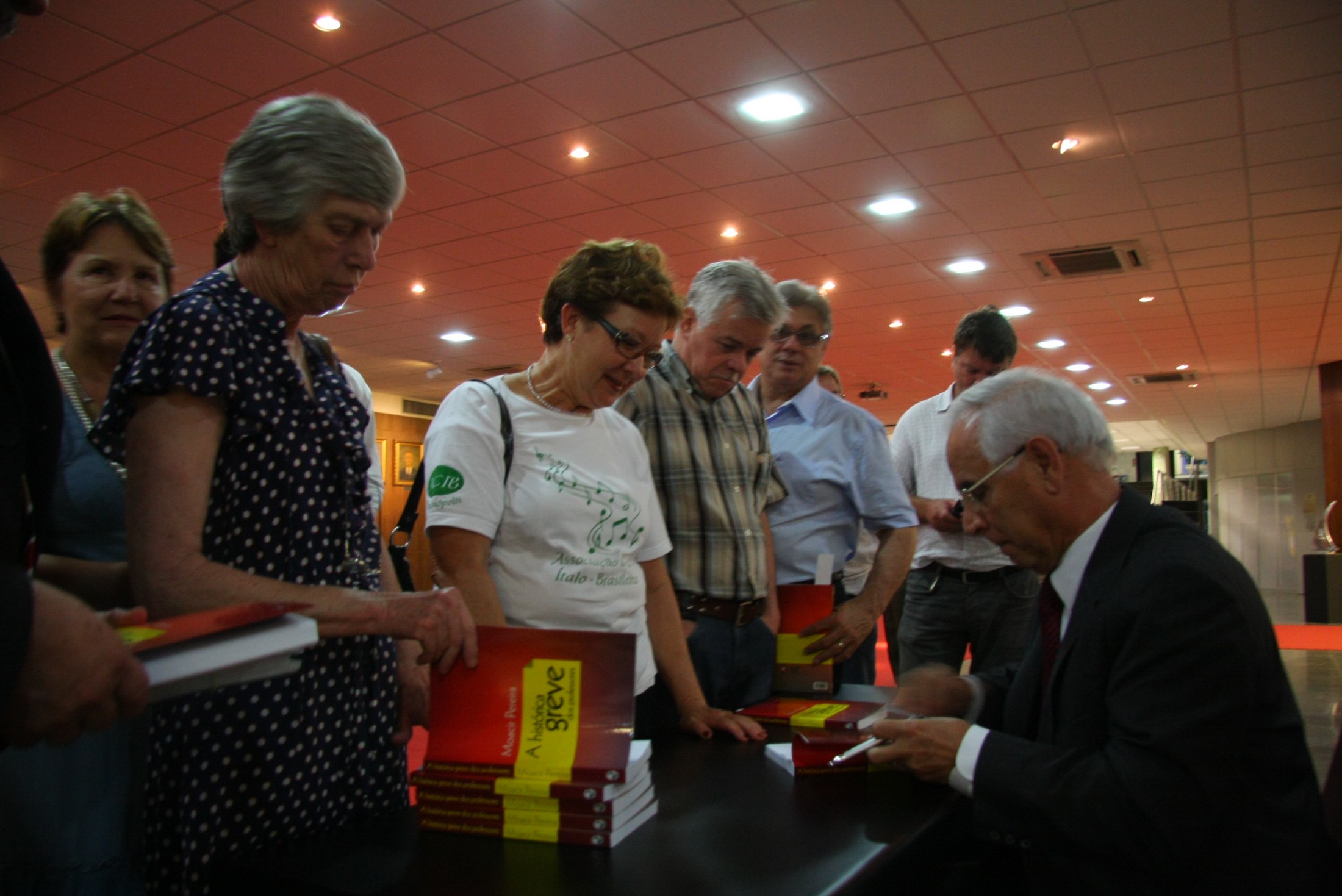 Lançamento Literário 