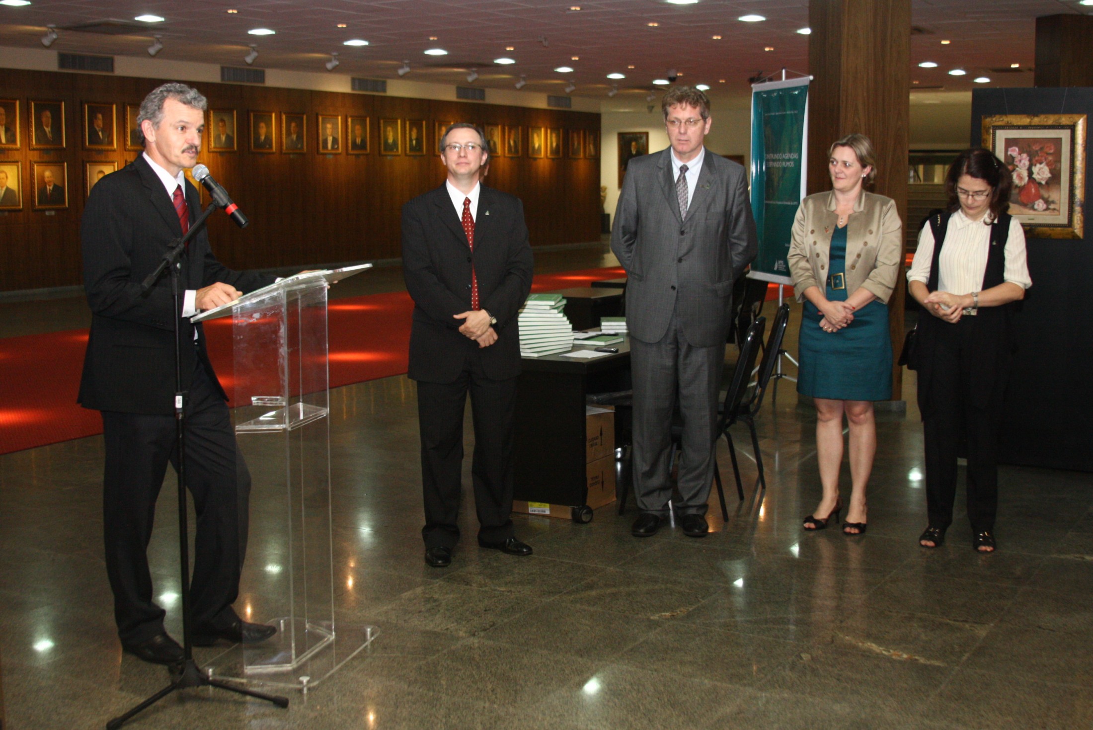Lançamento Literário 