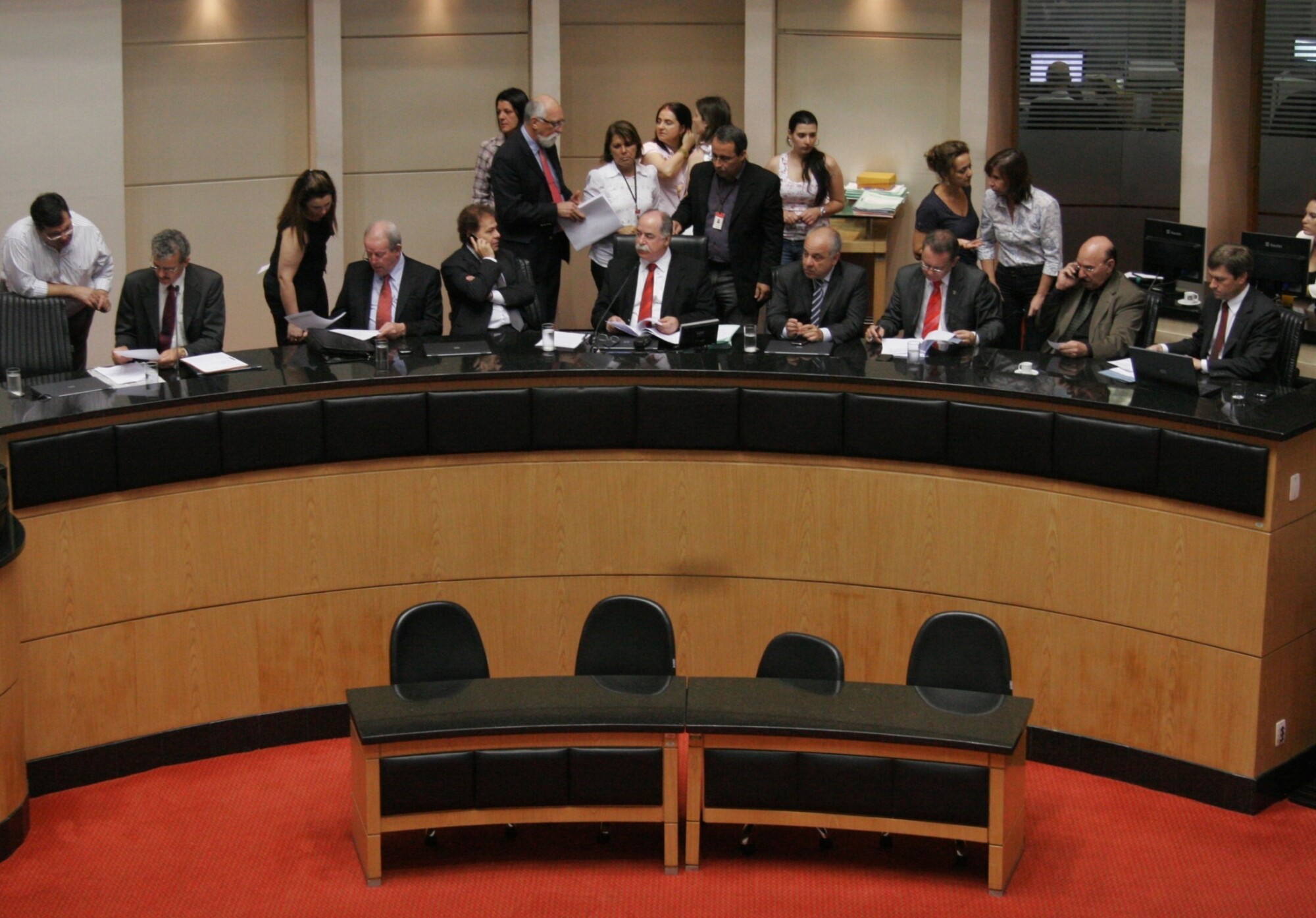 Reunião conjunta das Comissões de Trabalho e Justiça e Finanças - 2011