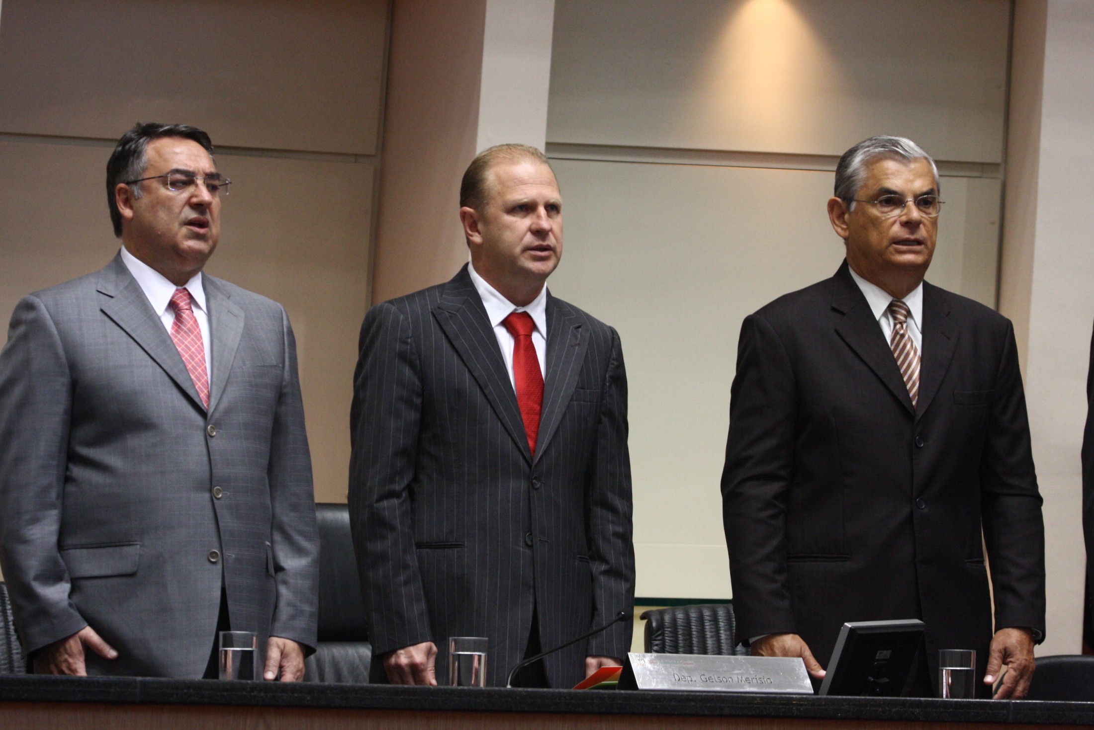 Sessão Especial de abertura dos trabalhos da 2ª Sessão Legislativa da 17ª Legislatura e Leitura da Mensagem Anual do Excelentíssimo Senhor Governador do Estado