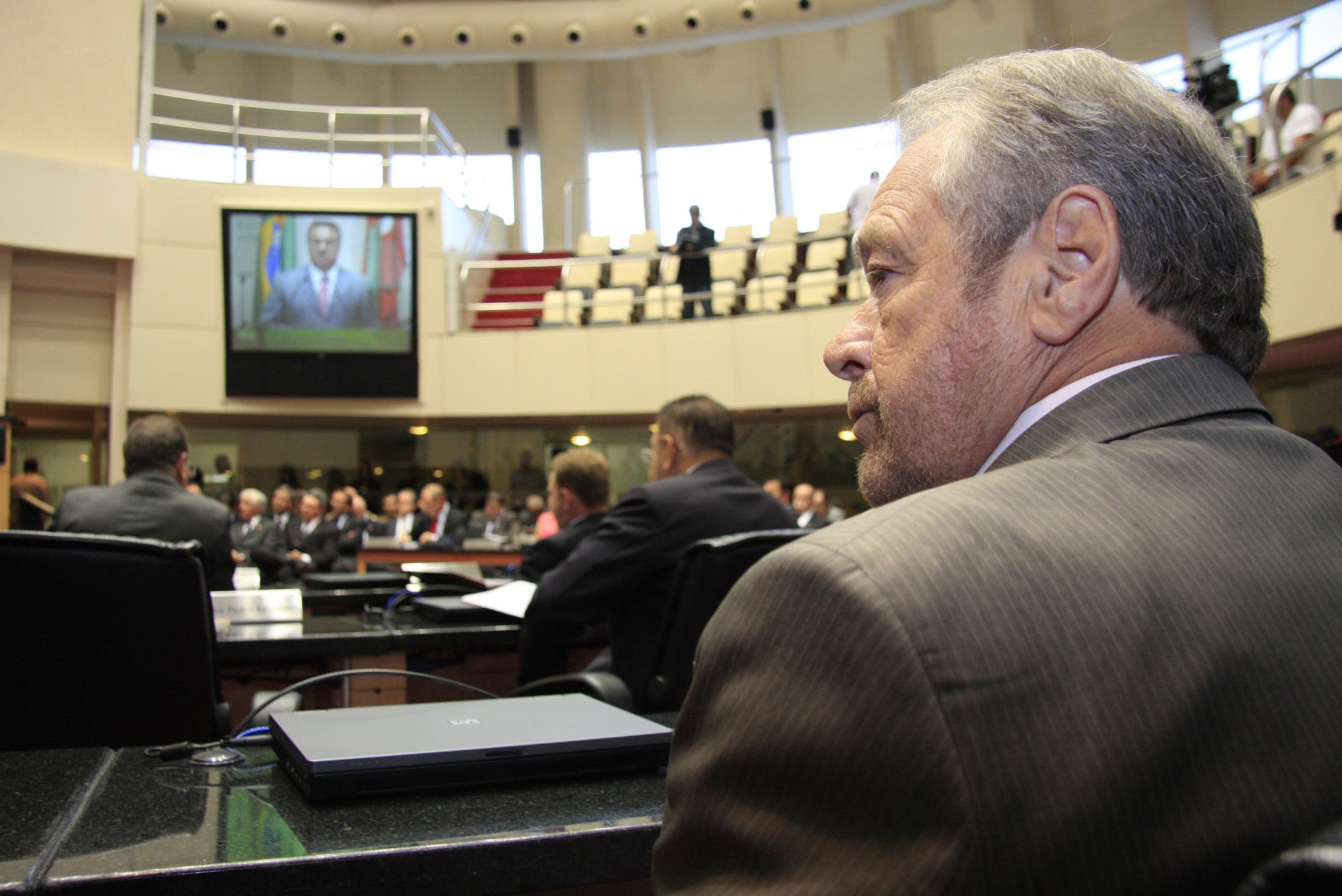 Sessão Especial de abertura dos trabalhos da 2ª Sessão Legislativa da 17ª Legislatura e Leitura da Mensagem Anual do Excelentíssimo Senhor Governador do Estado