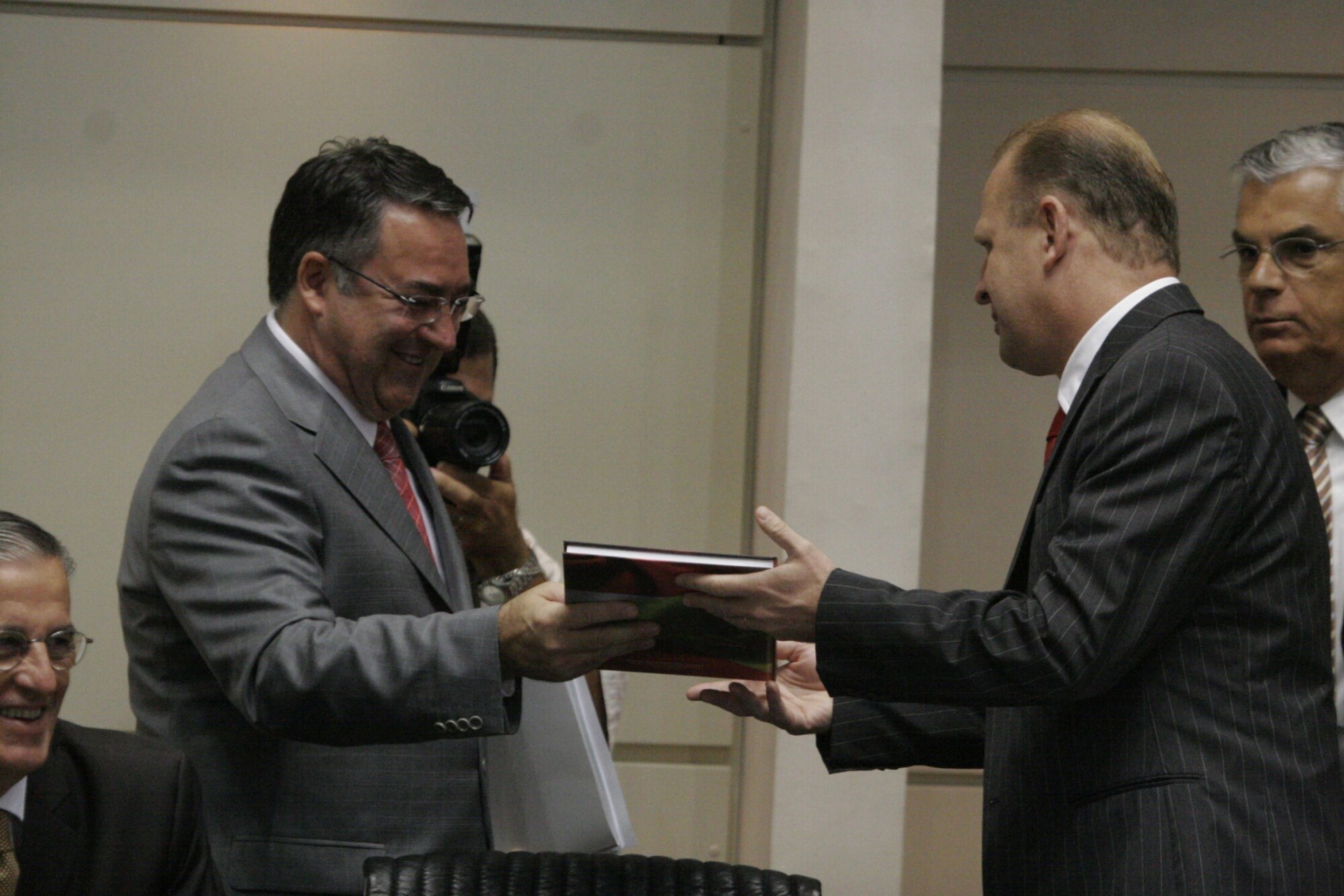 Mensagem do governador marca abertura do ano legislativo