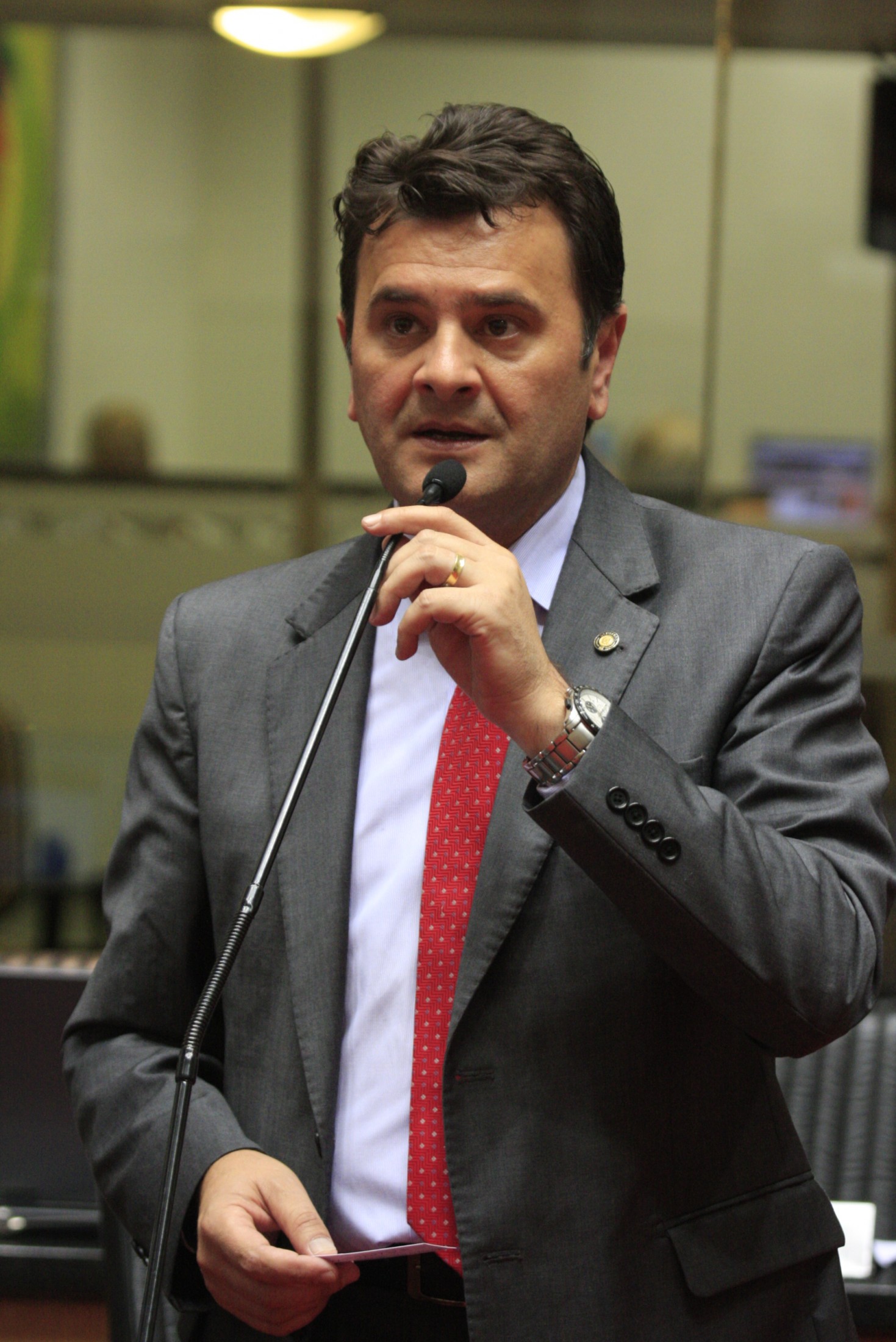 Deputado Elizeu Mattos (PMDB)