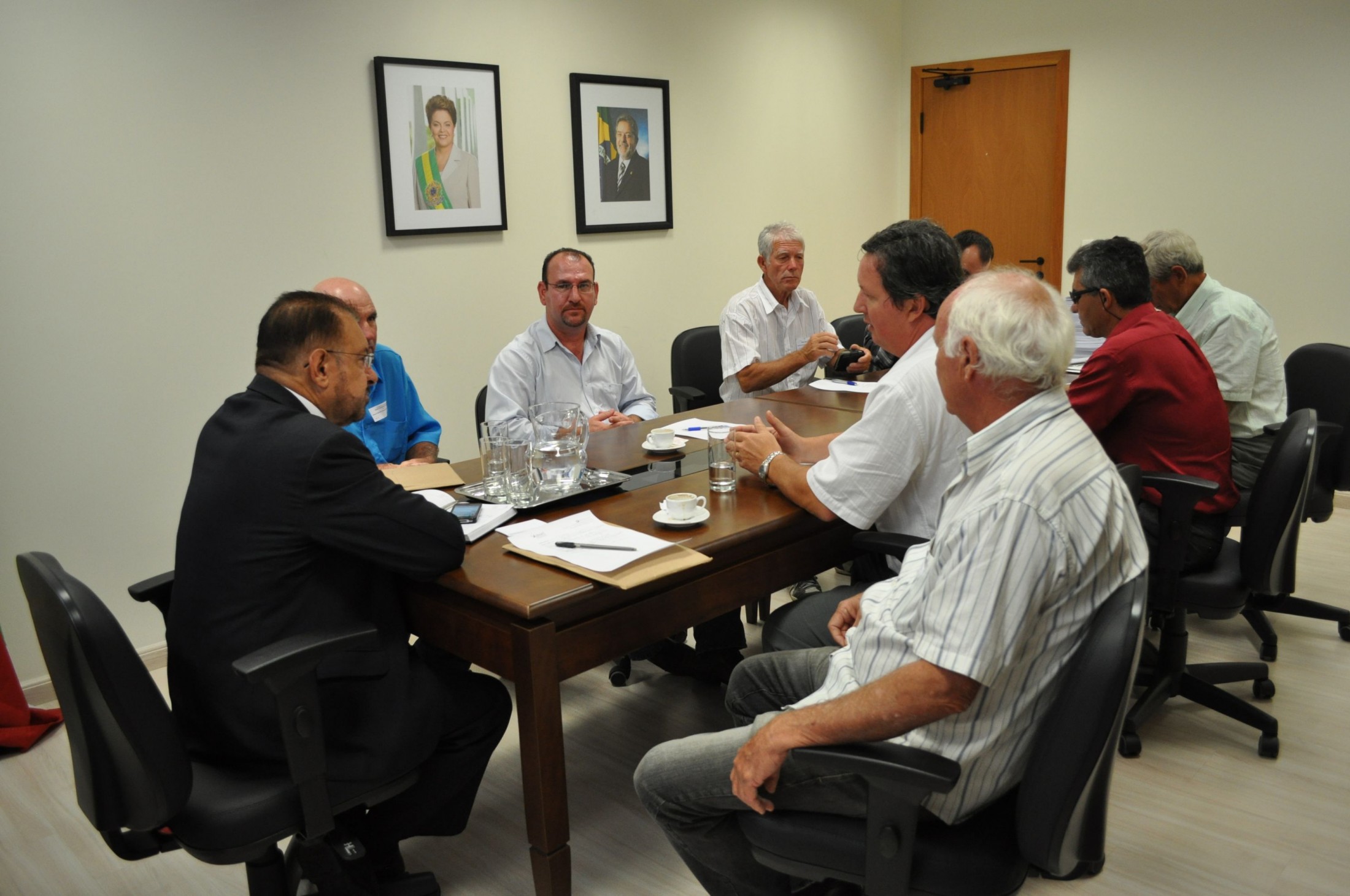 Deputado Volnei Morastoni recebe reivindicação do Prefeito de Laguna