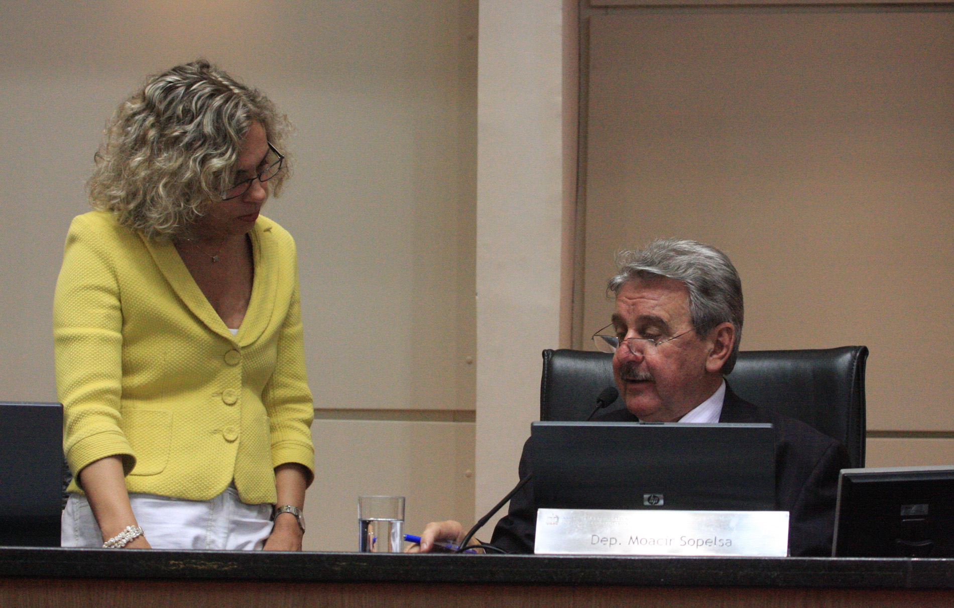 Dep. Ana Paula Lima e Dep. Moacir Sopelsa