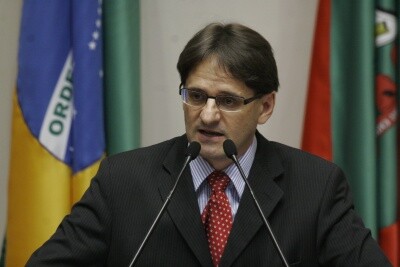 Projeto de Lei quer simplificar proposições de iniciativa popular.
