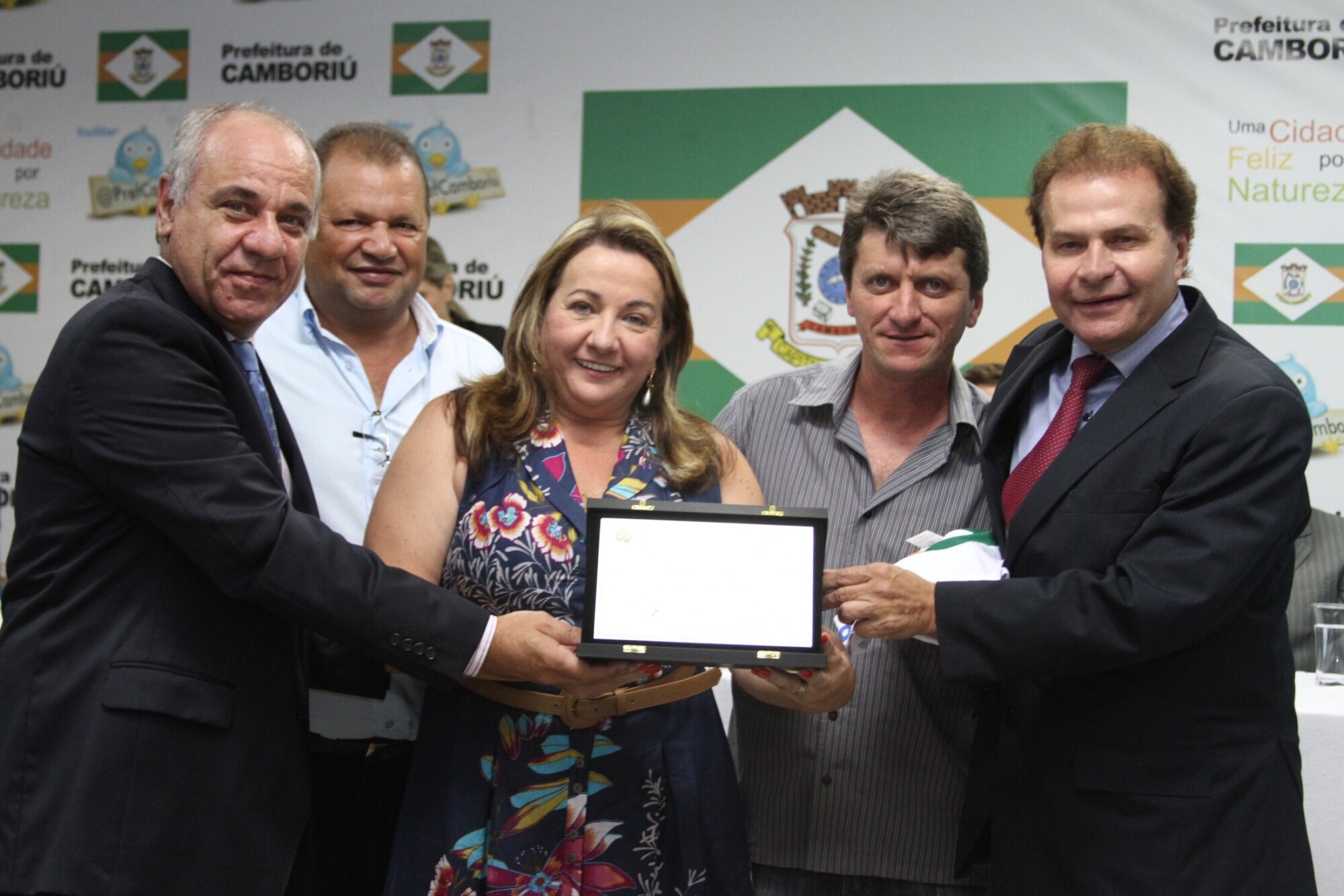 Sessão Solene em homenagem ao Camboriú Futebol Clube pela inédita conquista do Campeonato Catarinense da Divisão Especial 2011