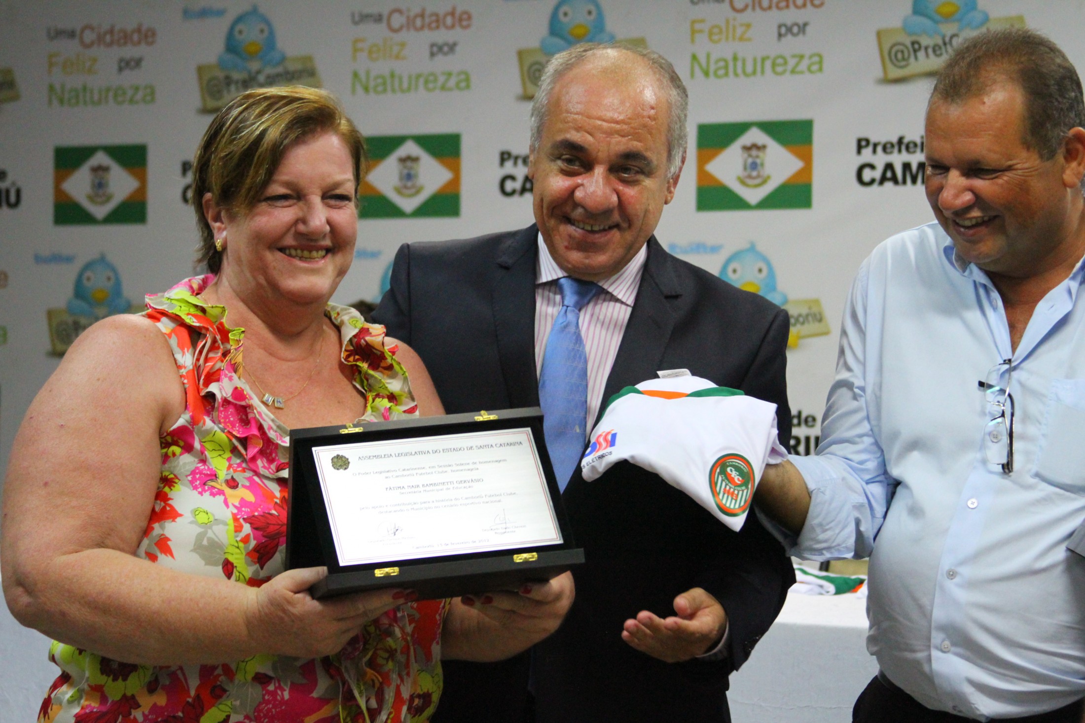 Sessão Solene em homenagem ao Camboriú Futebol Clube pela inédita conquista do Campeonato Catarinense da Divisão Especial 2011