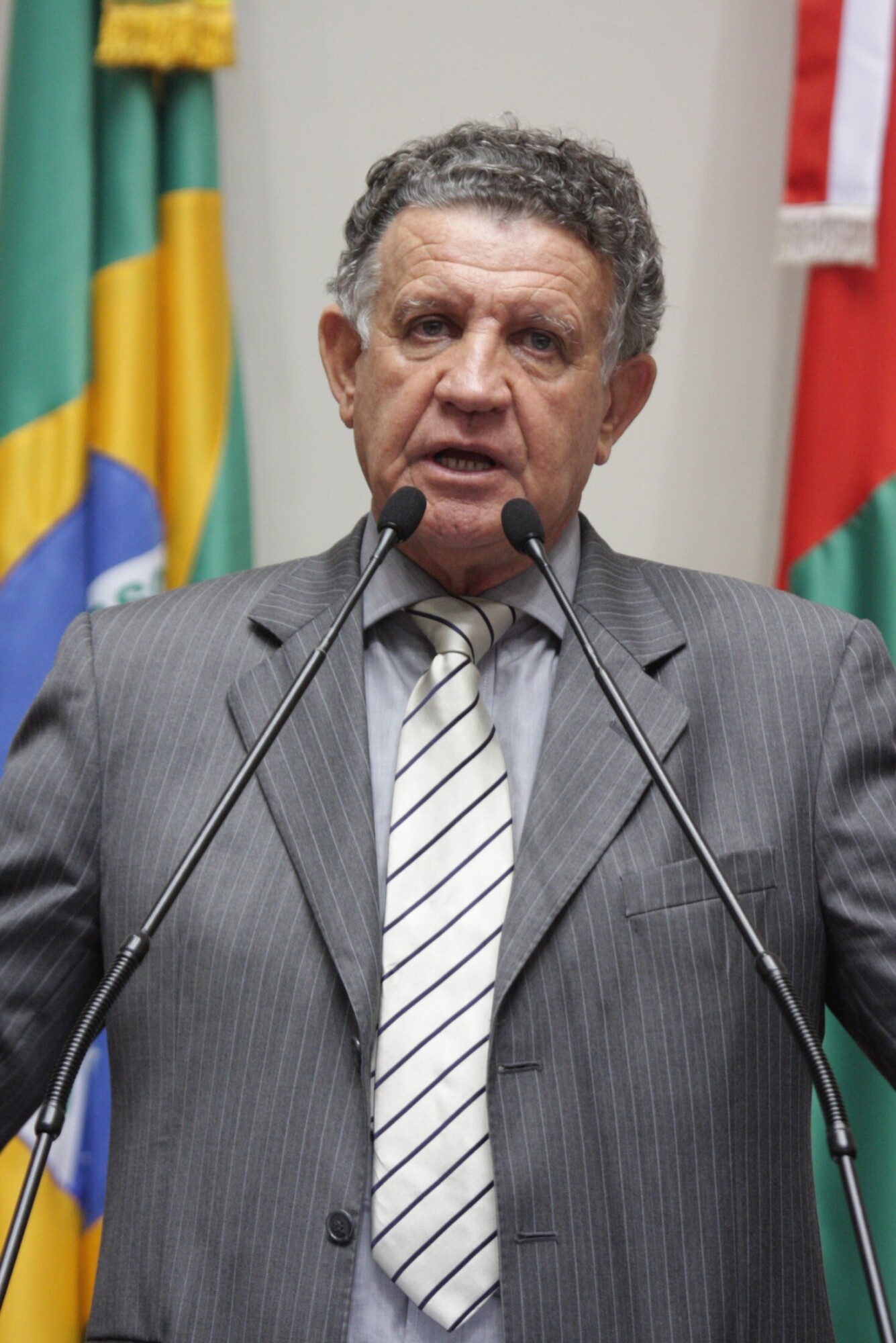 Edison Andrino quer audiência para discutir problemas na Lagoa da Conceição