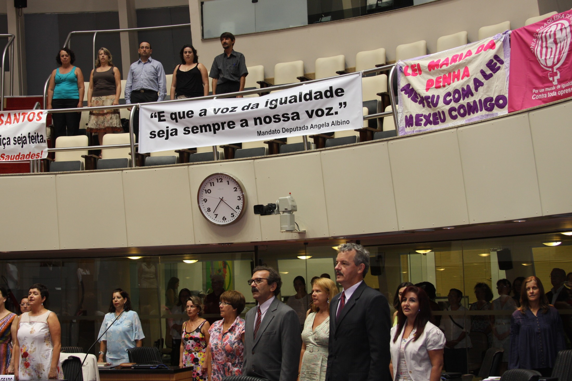 Sessão Especial em homenagem ao Dia Internacional da Mulher
