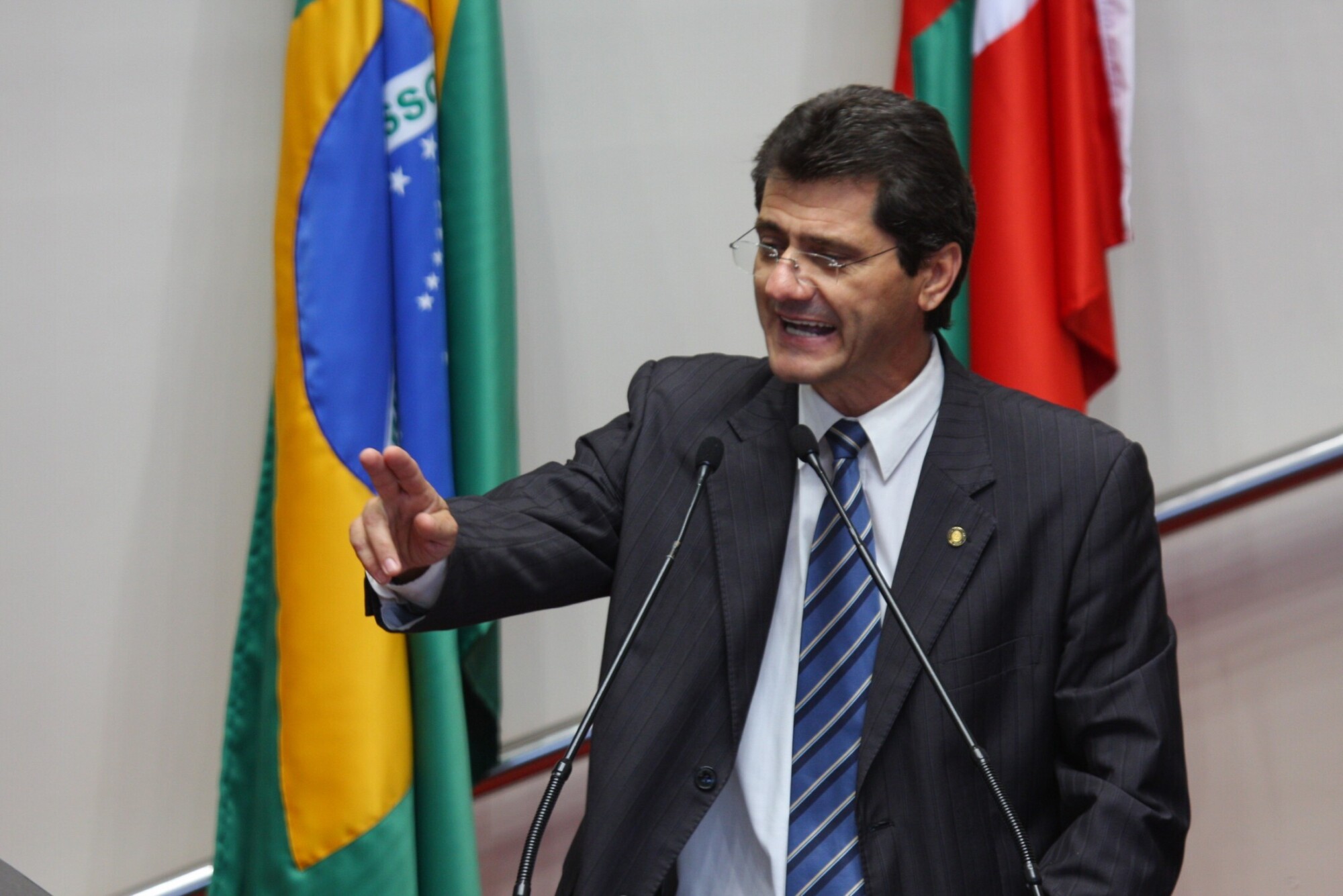 Parlamentar questiona liminar do TJ que derrubou lei da transparência