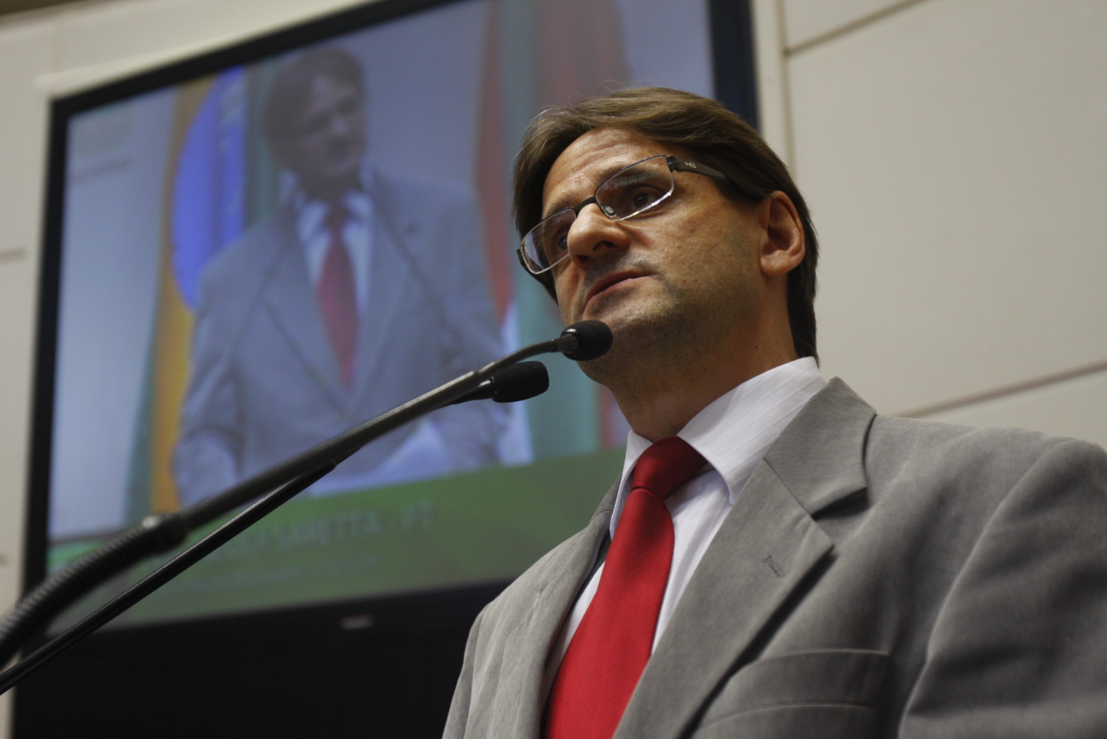 Deputado Neodi Saretta (PT)