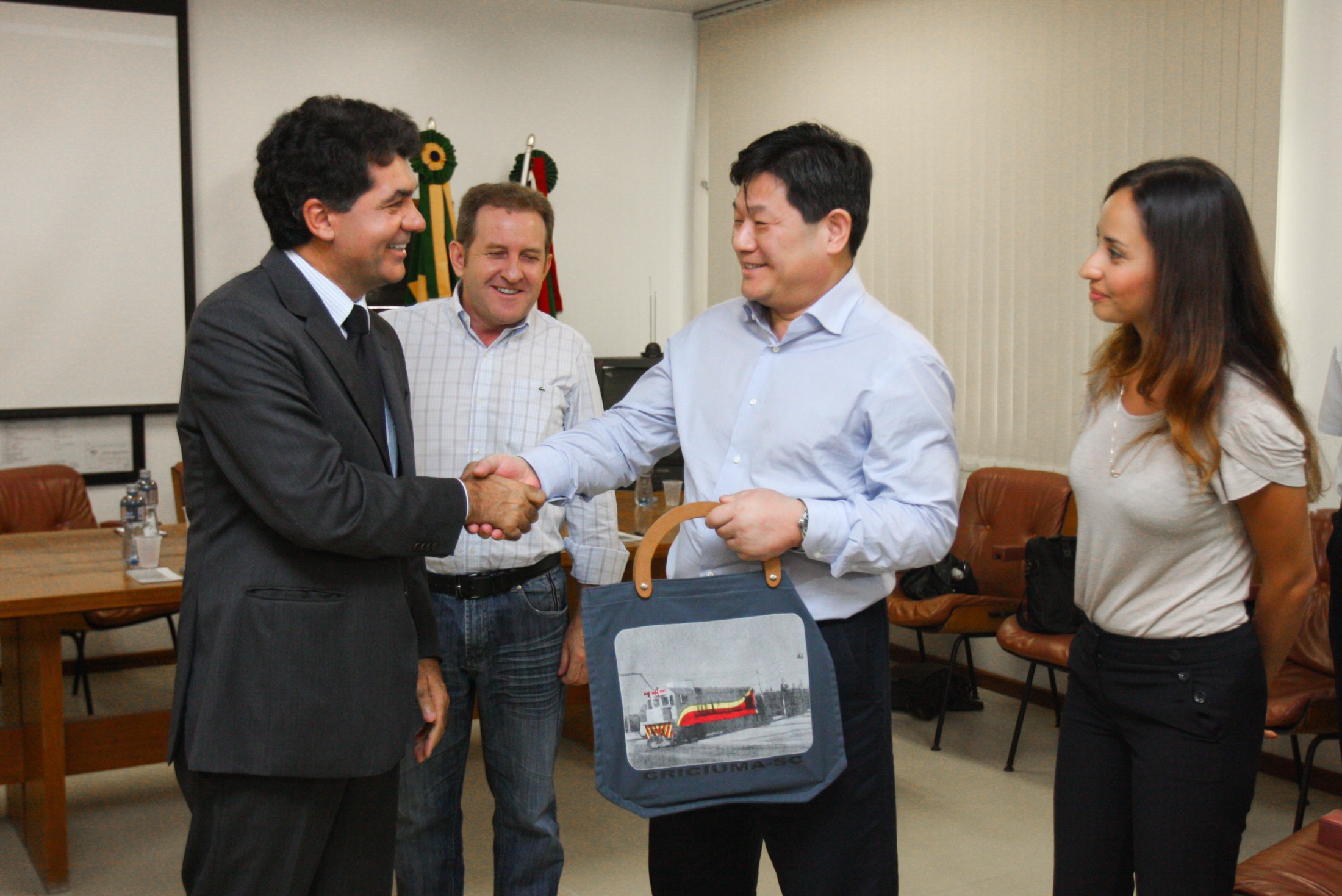 Visita - comitiva chinesa de Pingdibgshan