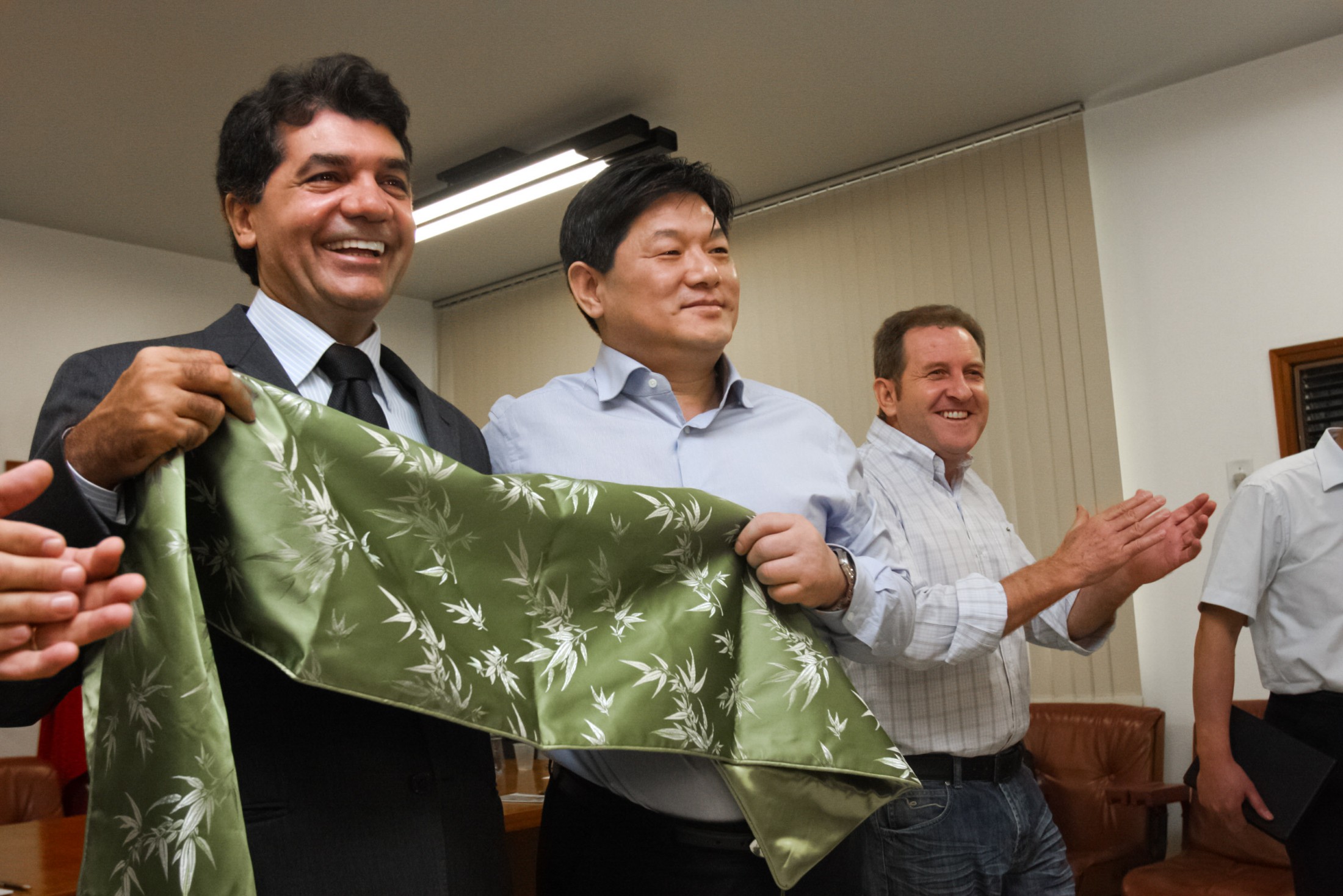 Visita - comitiva chinesa de Pingdibgshan