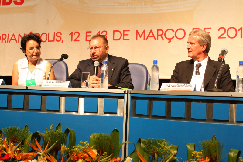 2º Simpósio Internacional da Síndrome Imunodeficiência Adquirida - AIDS - UFSC
