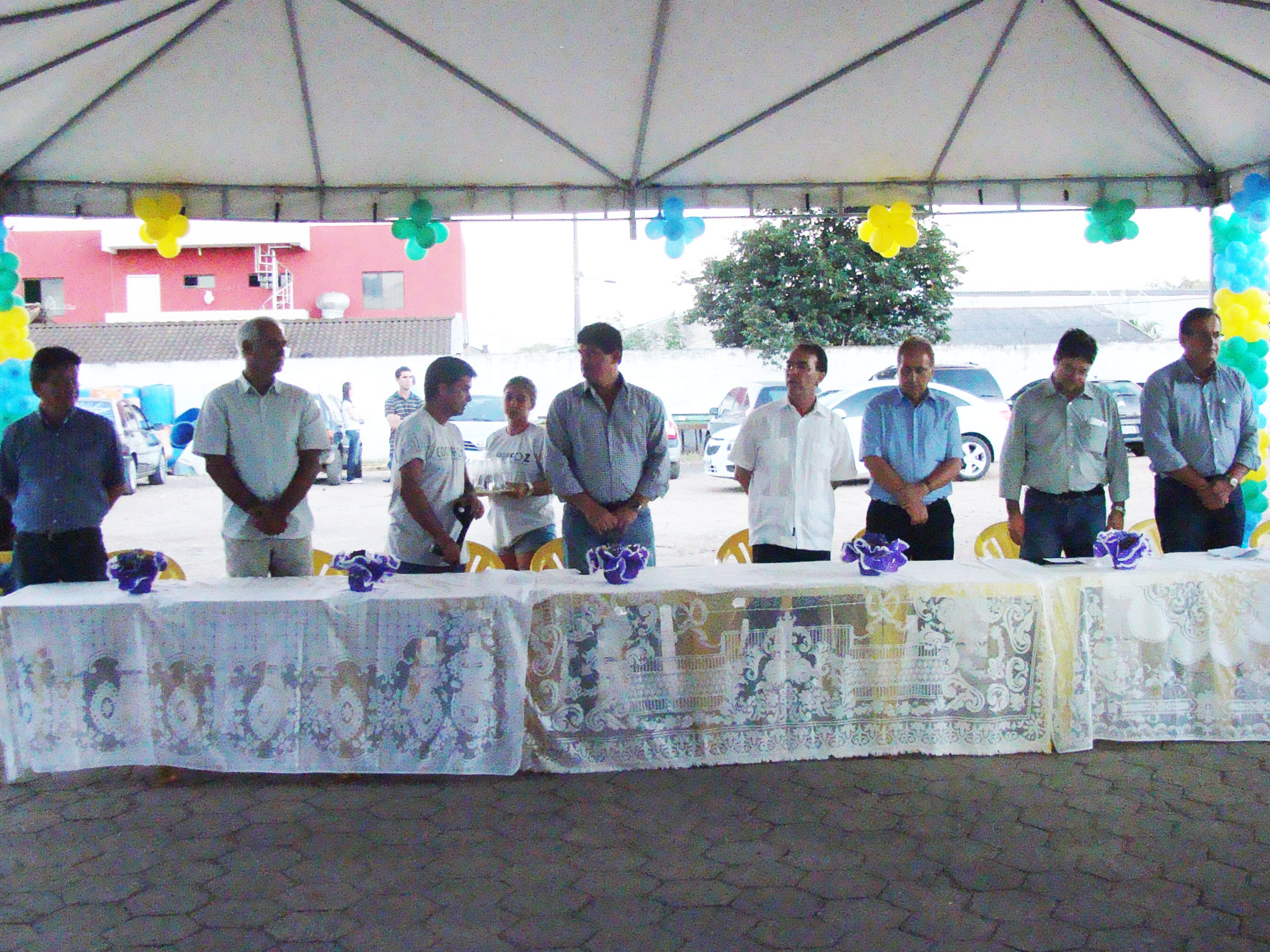 Funasa entrega caminhão