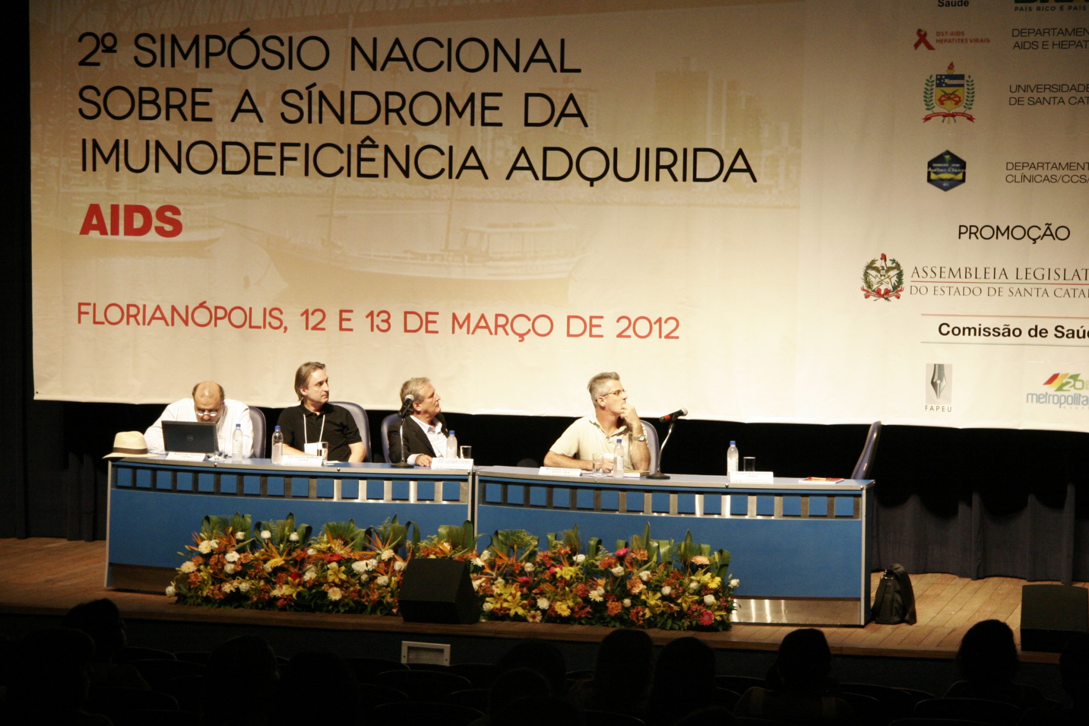 2º Simpósio Internacional da Síndrome Imunodeficiência Adquirida - AIDS - UFSC