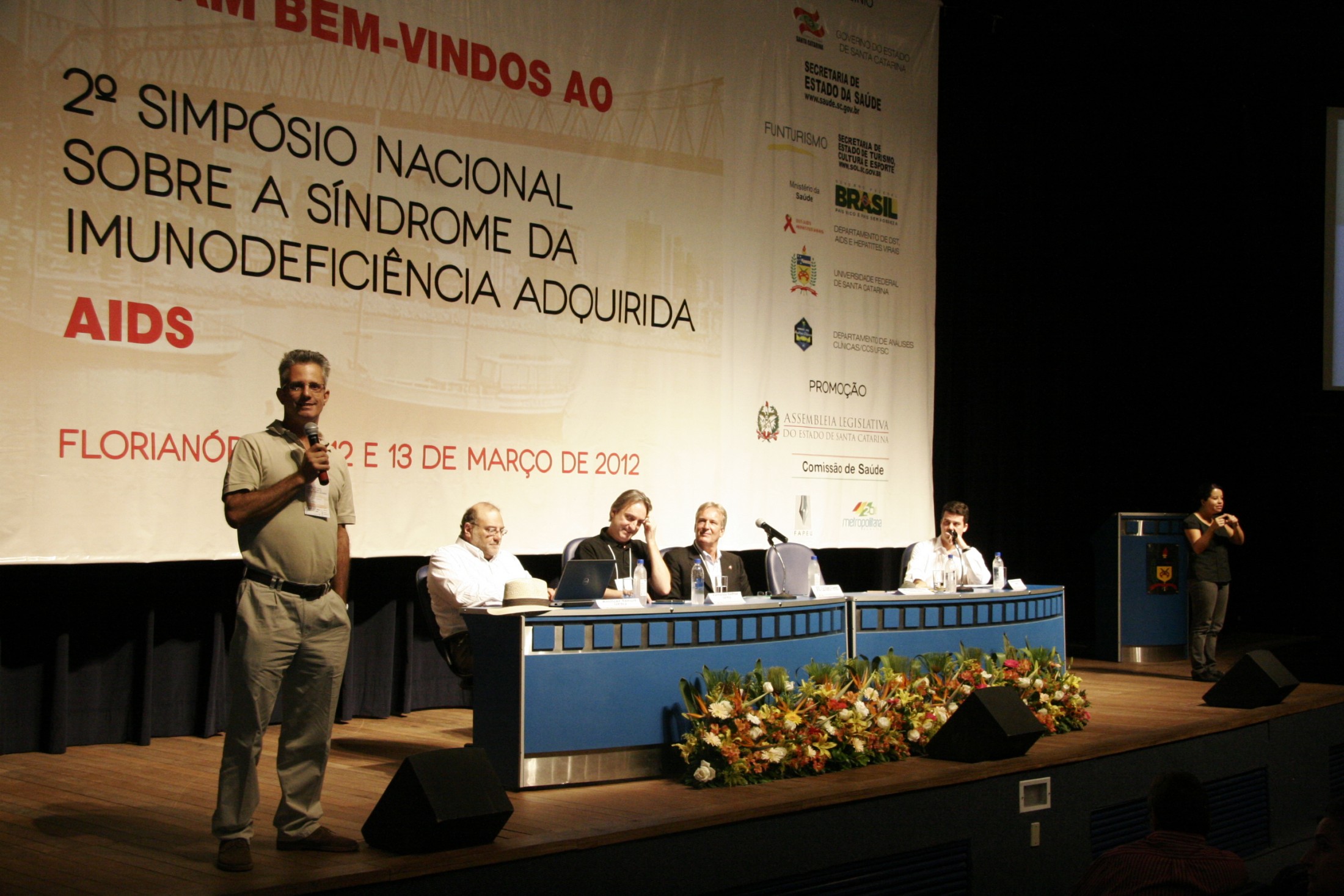 2º Simpósio Internacional da Síndrome Imunodeficiência Adquirida - AIDS - UFSC
