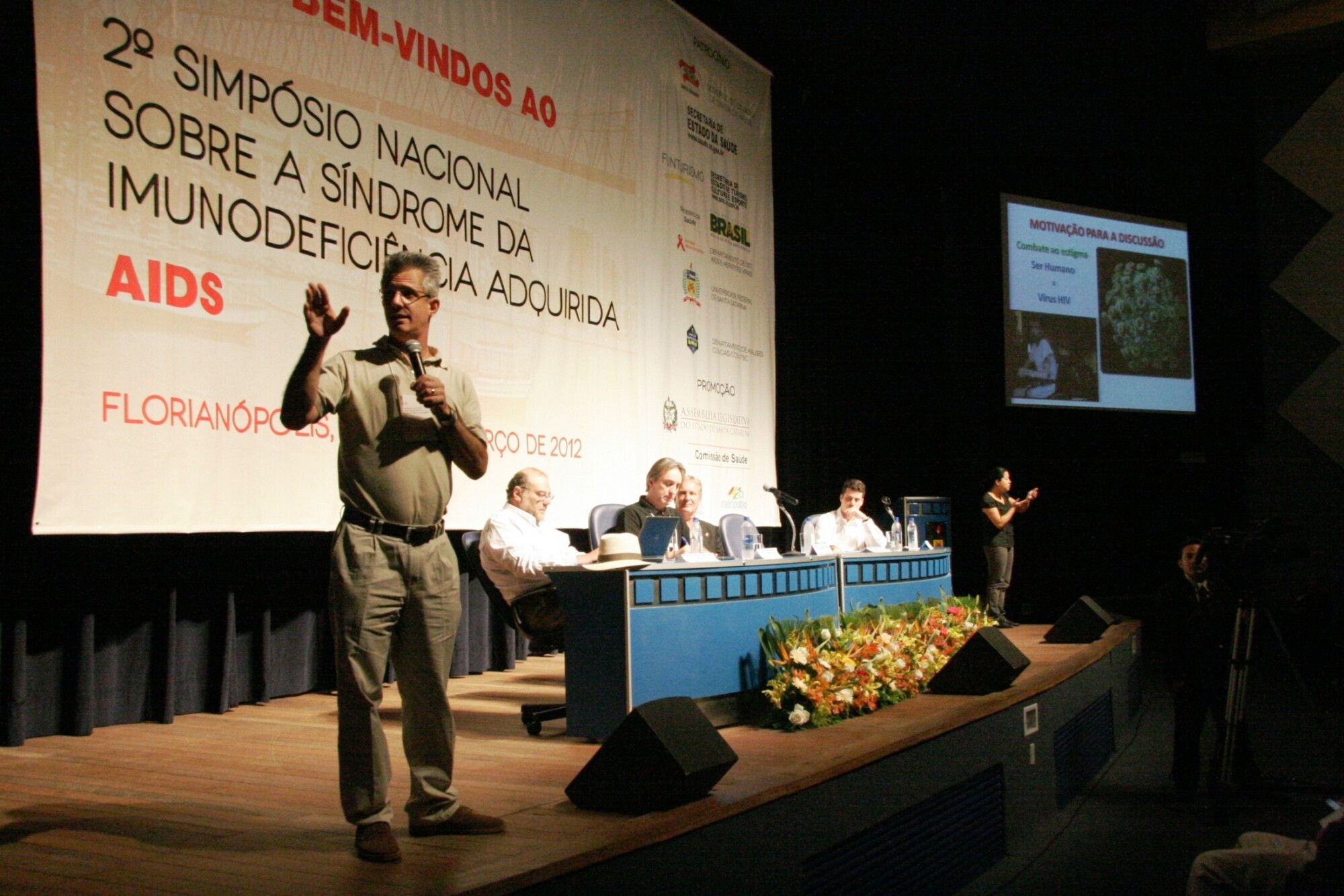 2º Simpósio Internacional da Síndrome Imunodeficiência Adquirida - AIDS - UFSC