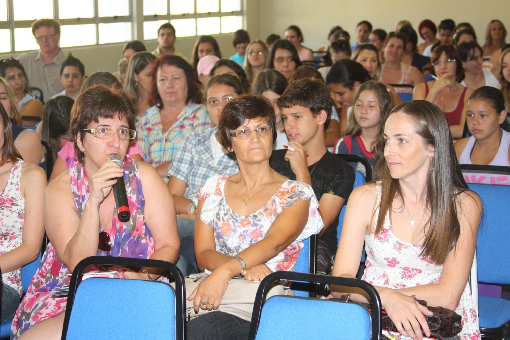 Alunos e educadores de Chapecó debatem navegação segura na web