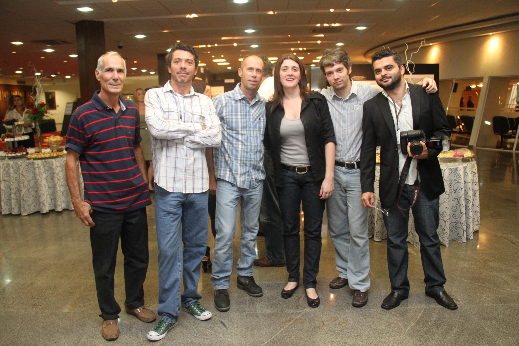 Mostra fotográfica na Assembleia