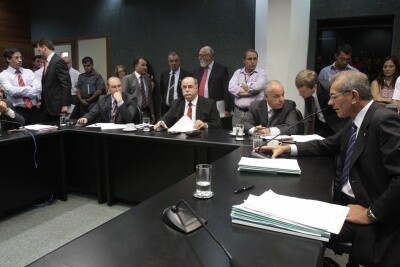 CCJ aprova dois projetos de lei que asseguram direito da pessoa com deficiência