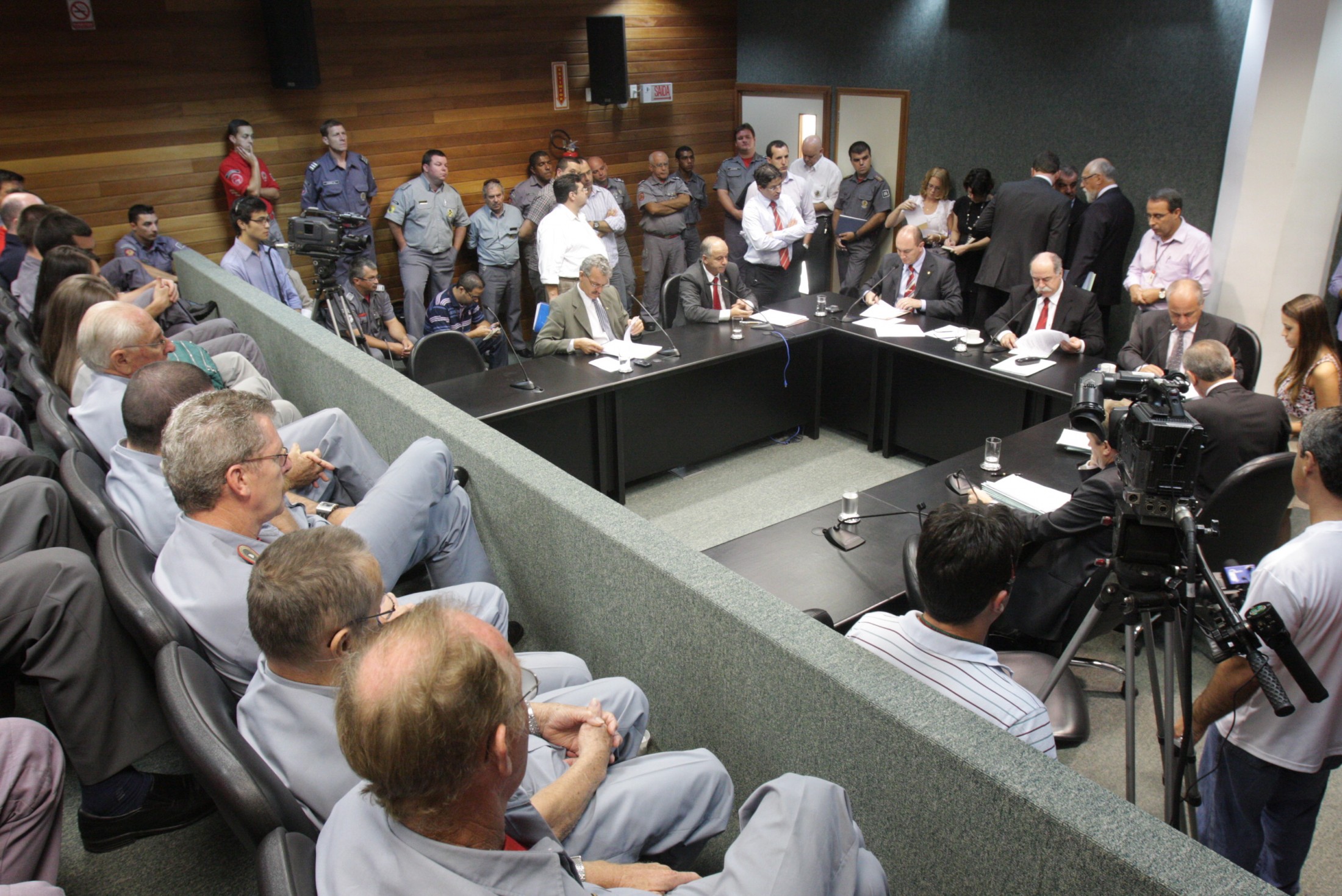 Comissão de Constituição e Justiça