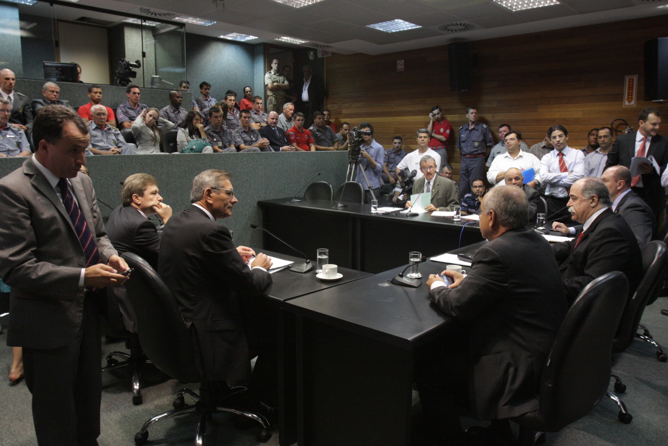 Comissão de Constituição e Justiça