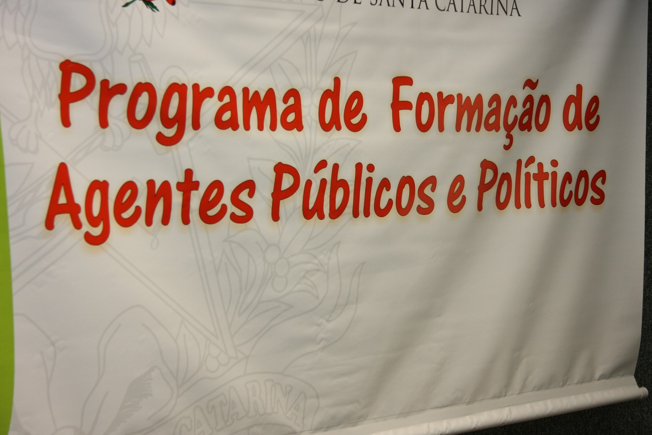 Programa de Formação de Agentes Públicos e Políticos