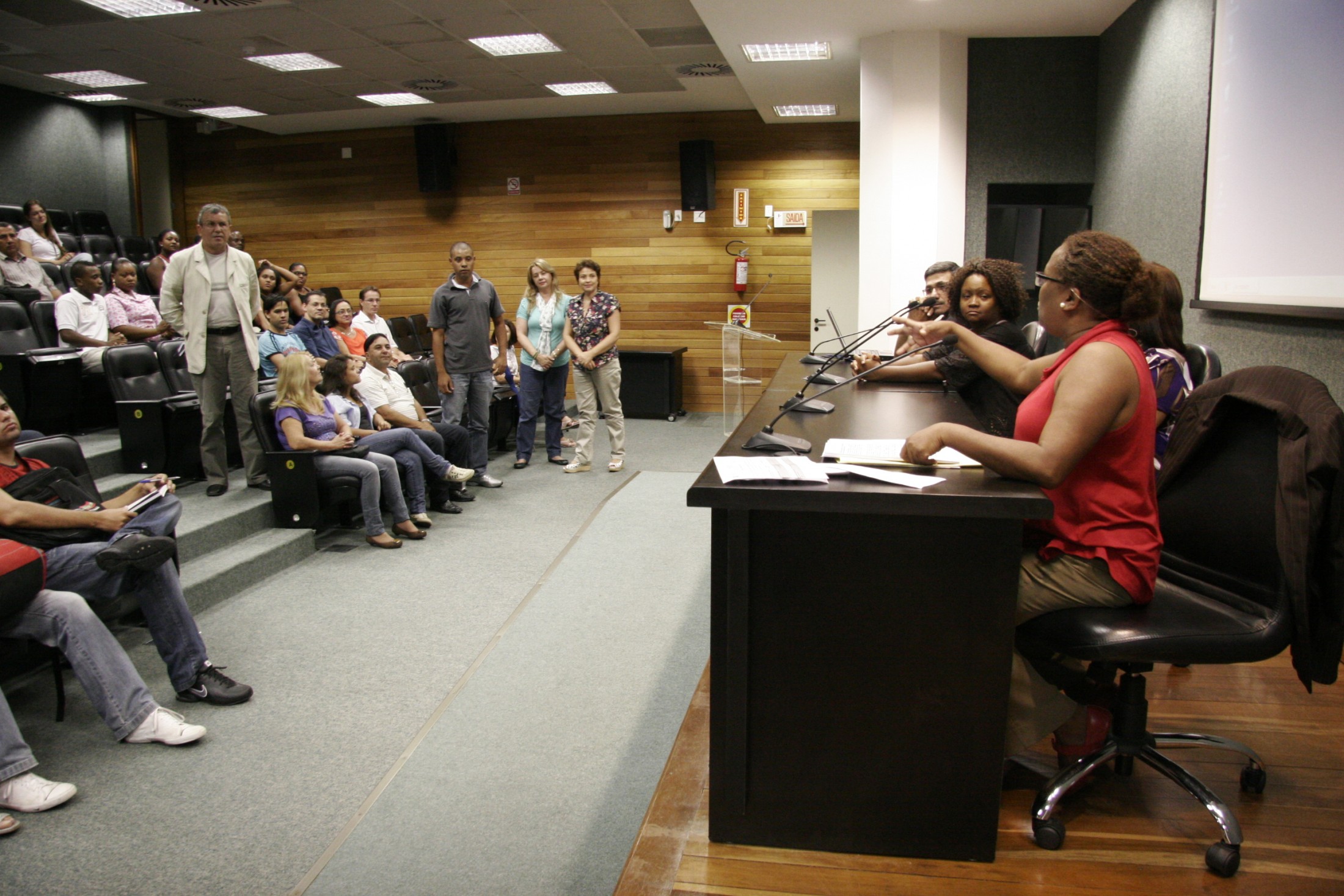 Reunião do PAB com as entidades indicadoras e os responsáveis dos jovens classificados no processo seletivo do Programa Antonieta de Barros/Gestão 2012