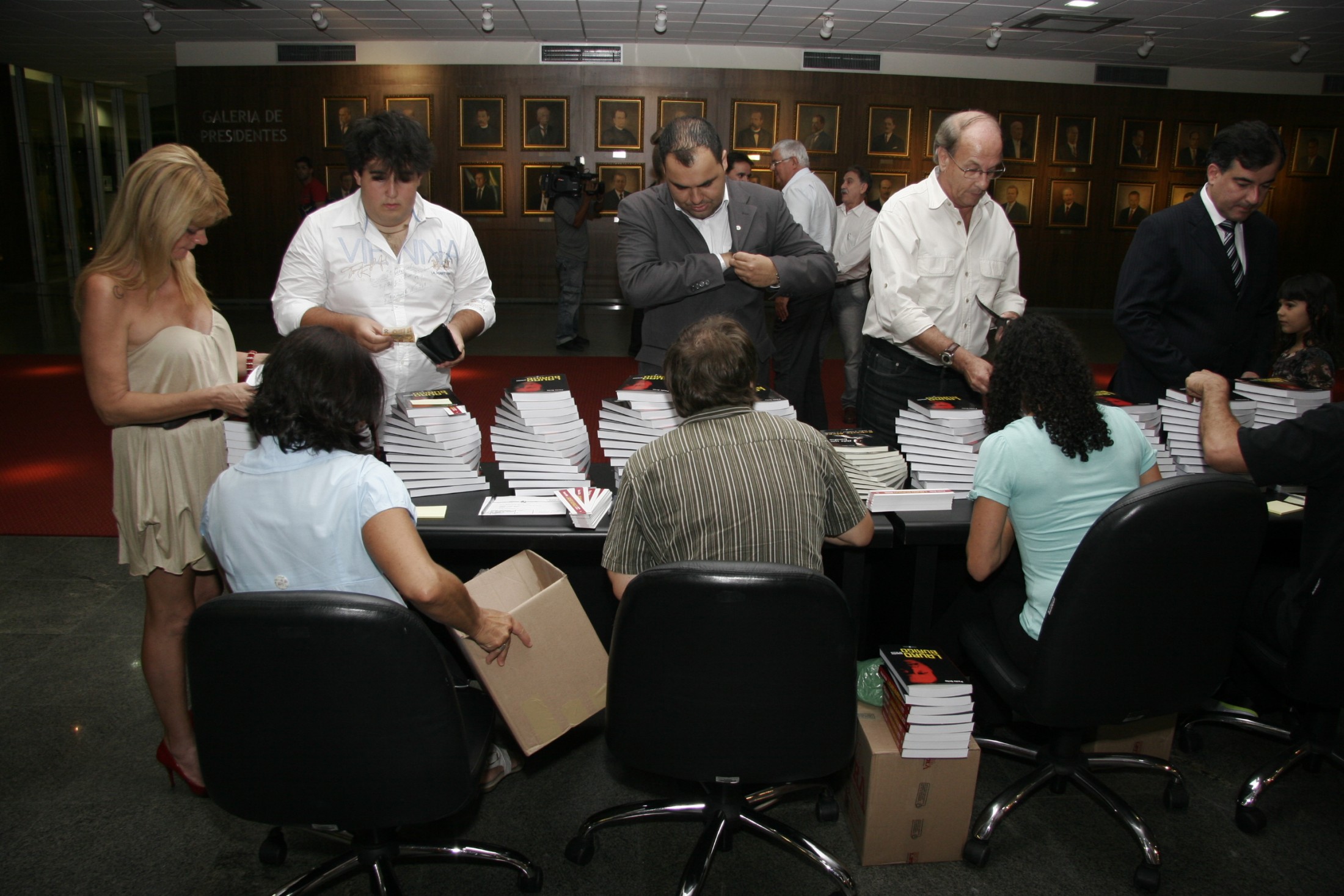 Lançamento Literário Segredos do Bruxo