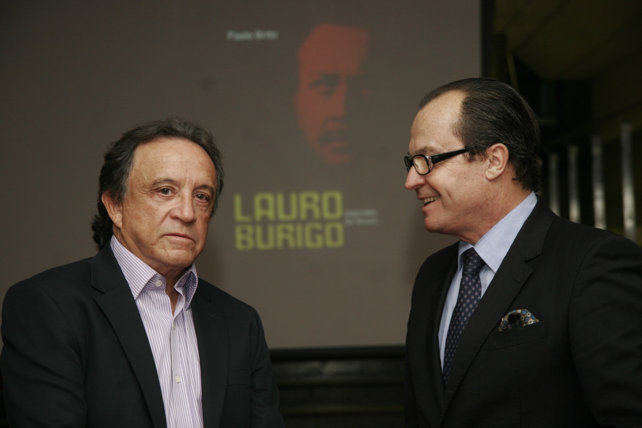 Lançamento Literário Segredos do Bruxo - Autor: Paulo Brito