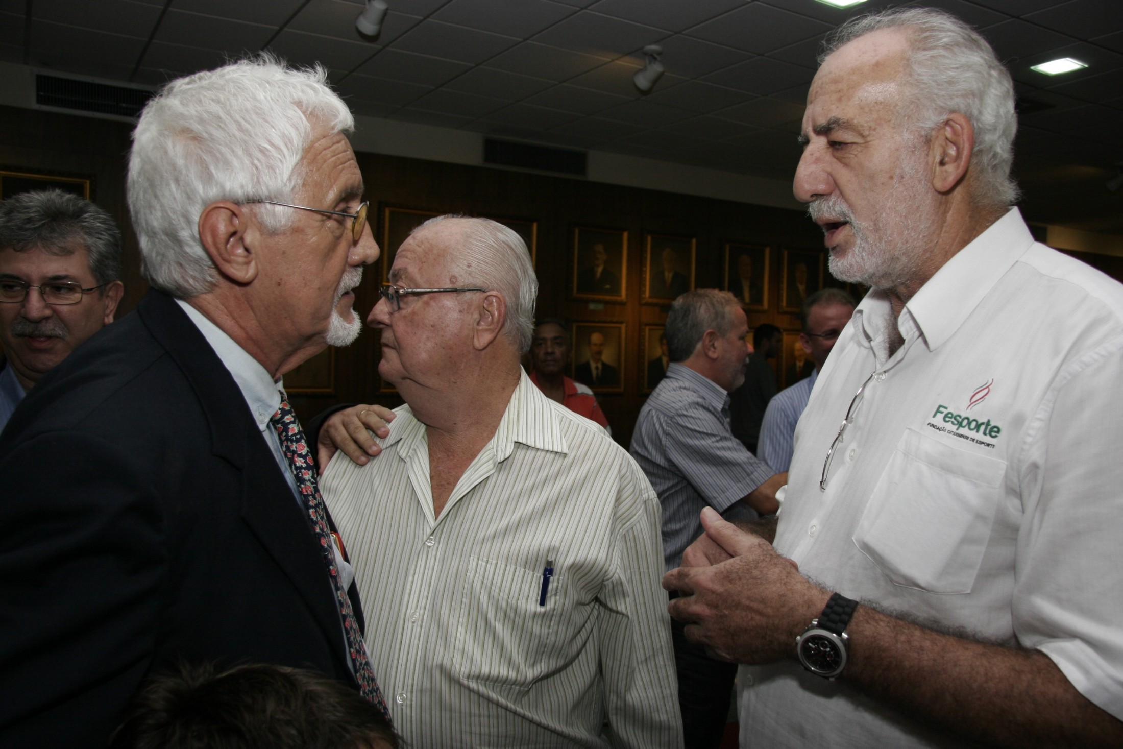 Lançamento Literário Segredos do Bruxo - Autor: Paulo Brito
