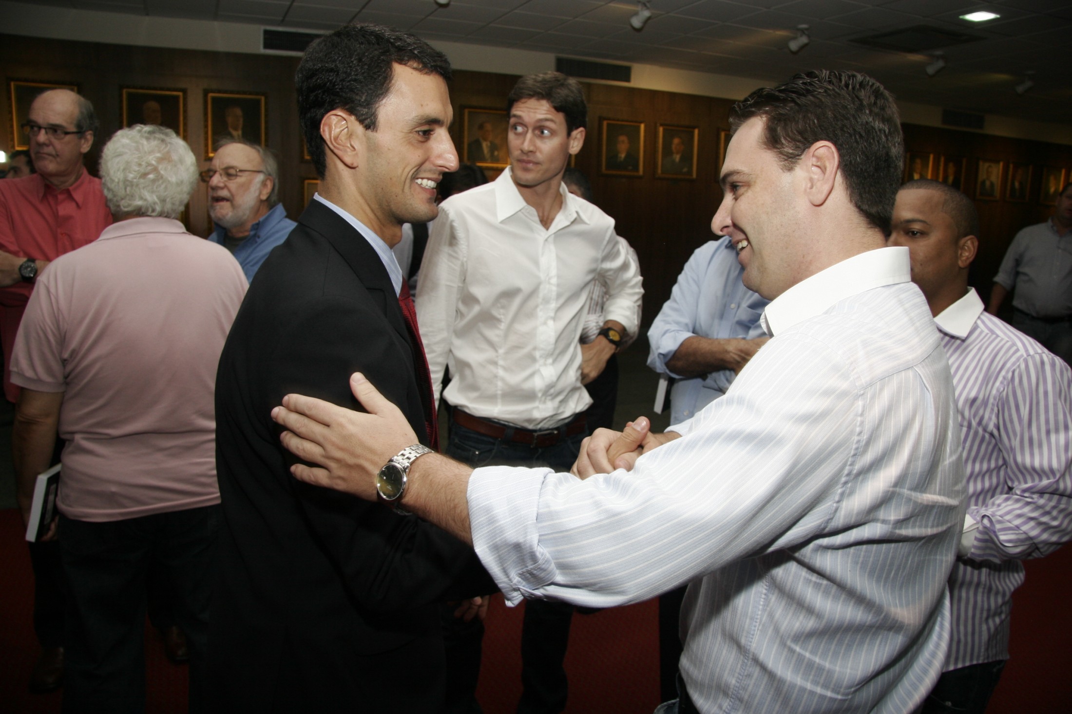 Lançamento Literário Segredos do Bruxo - Autor: Paulo Brito