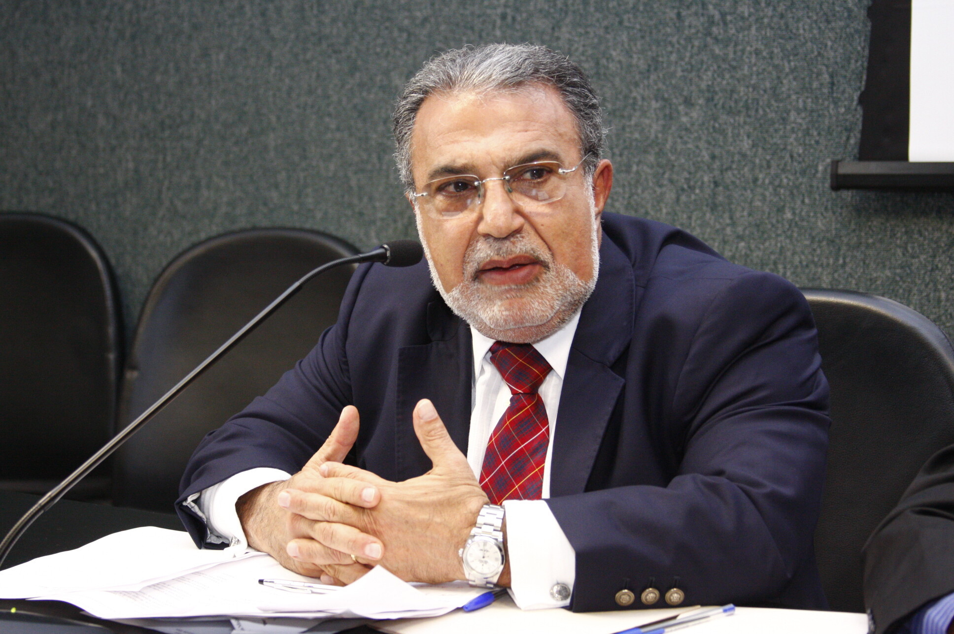 Criação do Grupo de Apoio sobre a Questão das Malvinas - Emilio Julio Neffa