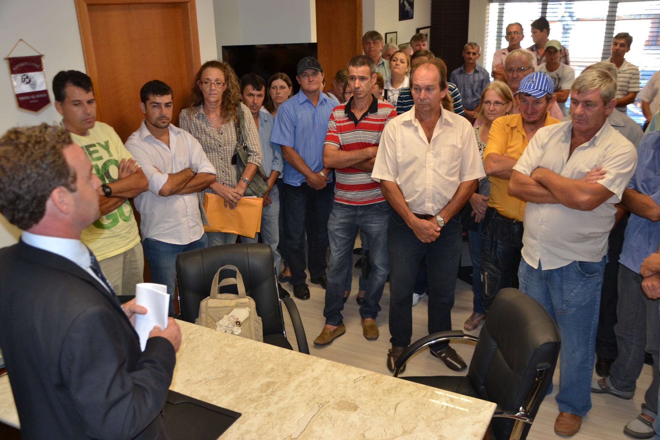 Dieter Janssen preocupado com situação dos avicultores de Jaraguá do Sul e região
