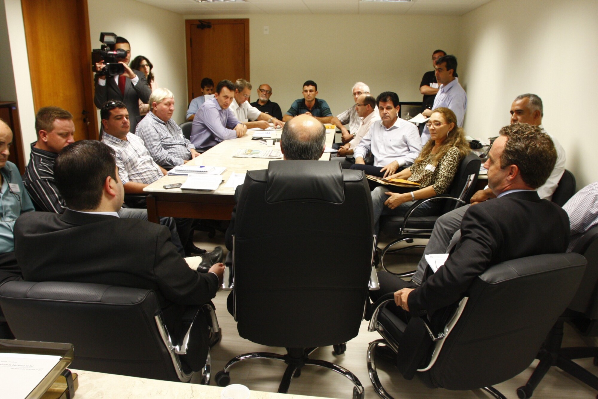 Grupo de trabalho debate situação de avicultores da região de Jaraguá do Sul