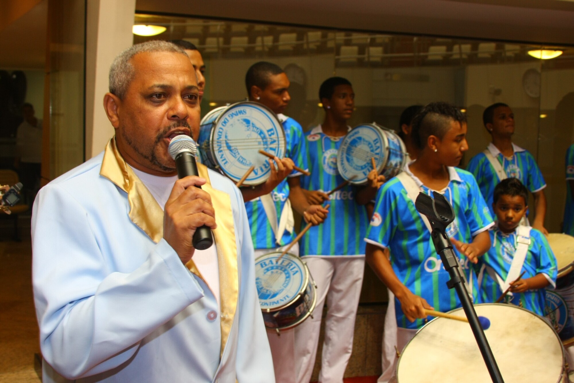 Sessão Especial em homenagem à Sociedade Recreativa e Cultural Unidos da Coloninha pela passagem dos seus 50 anos de fundação
