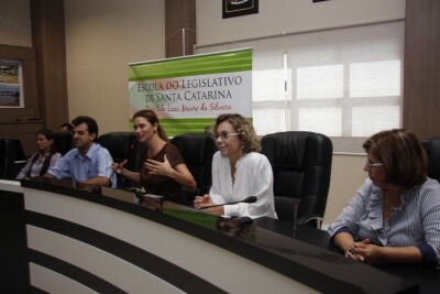 Itapema é sede do III Encontro de Mulheres Parlamentares