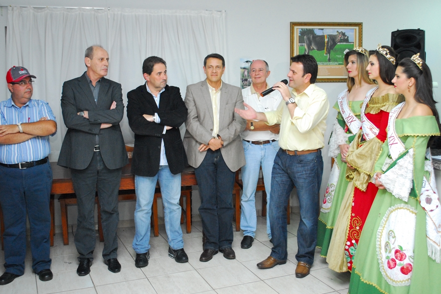 Deputado Elizeu Matos (PMDB)